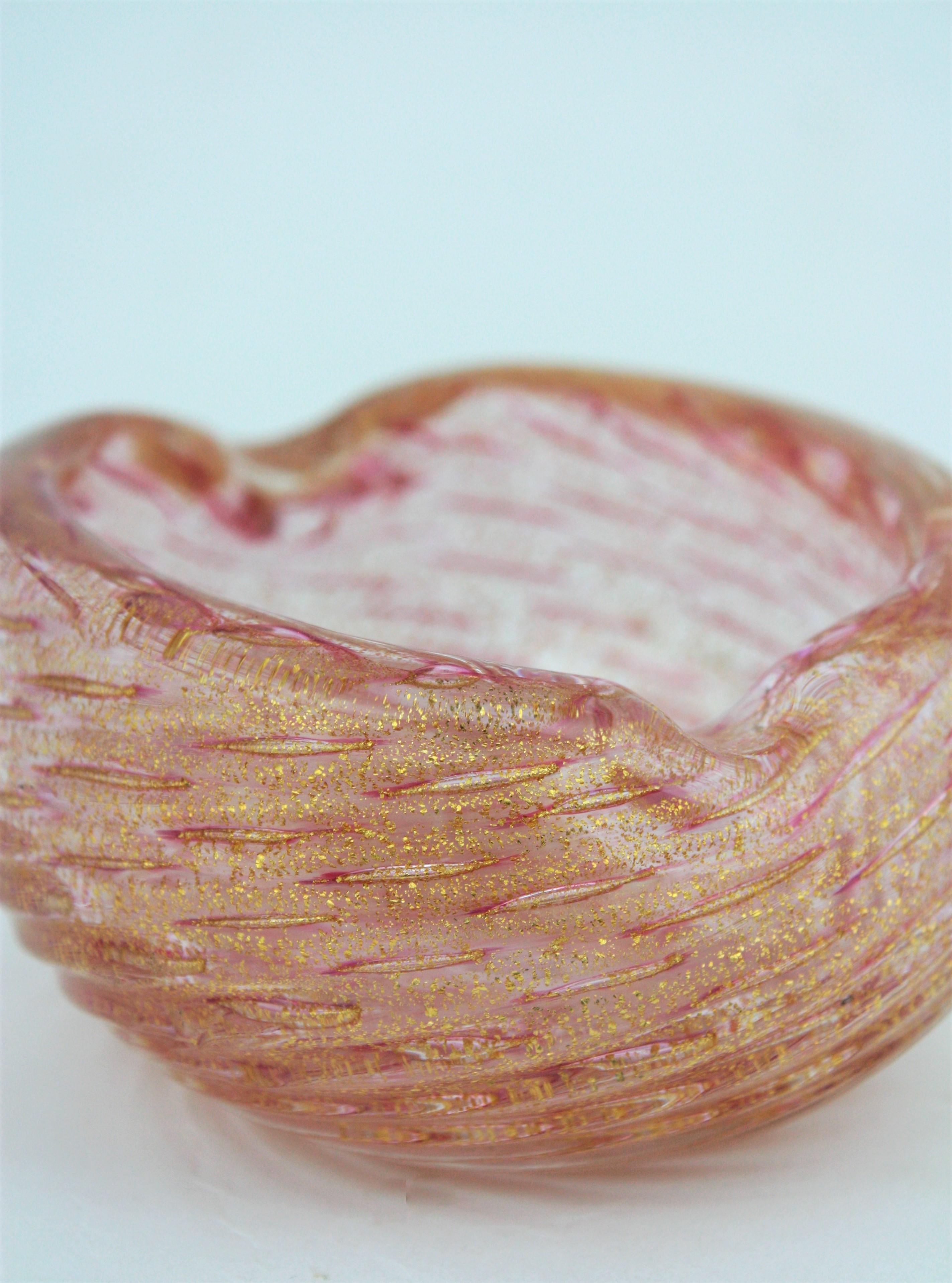 Barovier Toso Murano Pink Swirl Gold Flecks Art Glass Bowl or Ashtray  For Sale 5