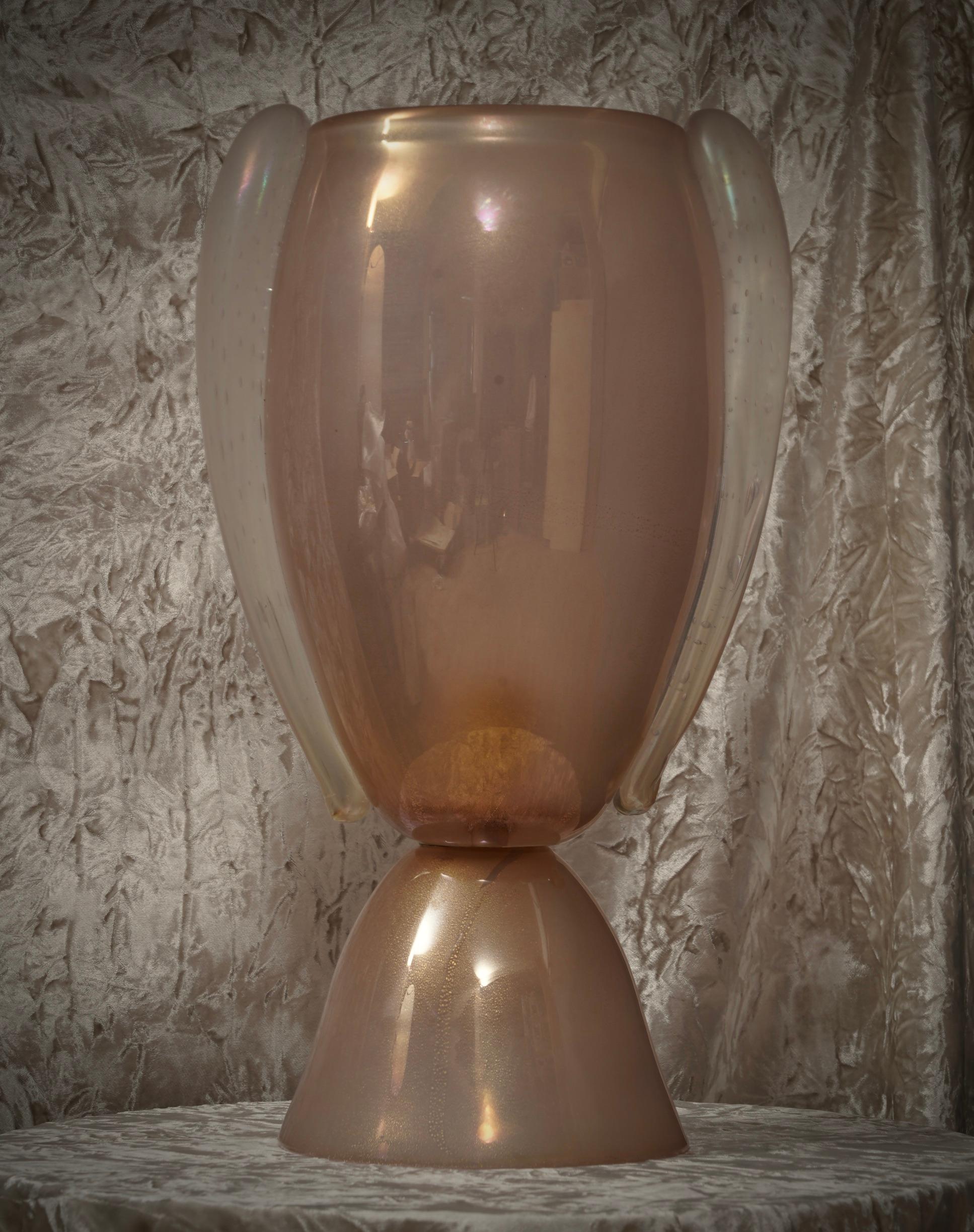 Barovier & Toso Murano Rosa mundgeblasenes Glas Italienische Mitte des Jahrhunderts Tischlampe, 1980 (Moderne der Mitte des Jahrhunderts) im Angebot