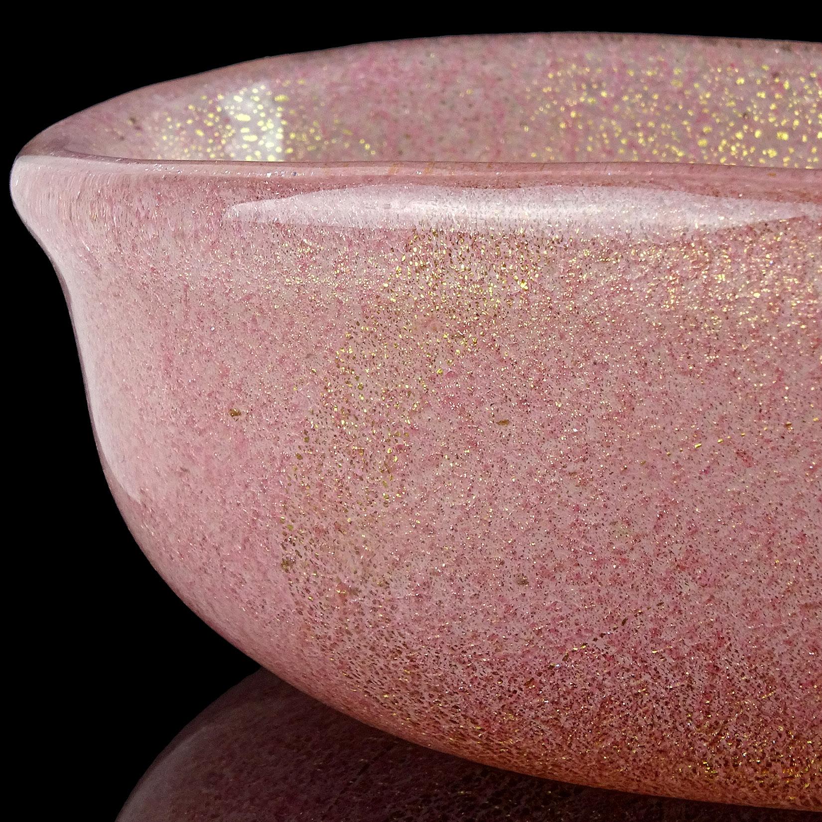 Hand-Crafted Barovier Toso Murano Pink Gold Fleck Italian Art Glass Vanity Jewelry Tray Bowl