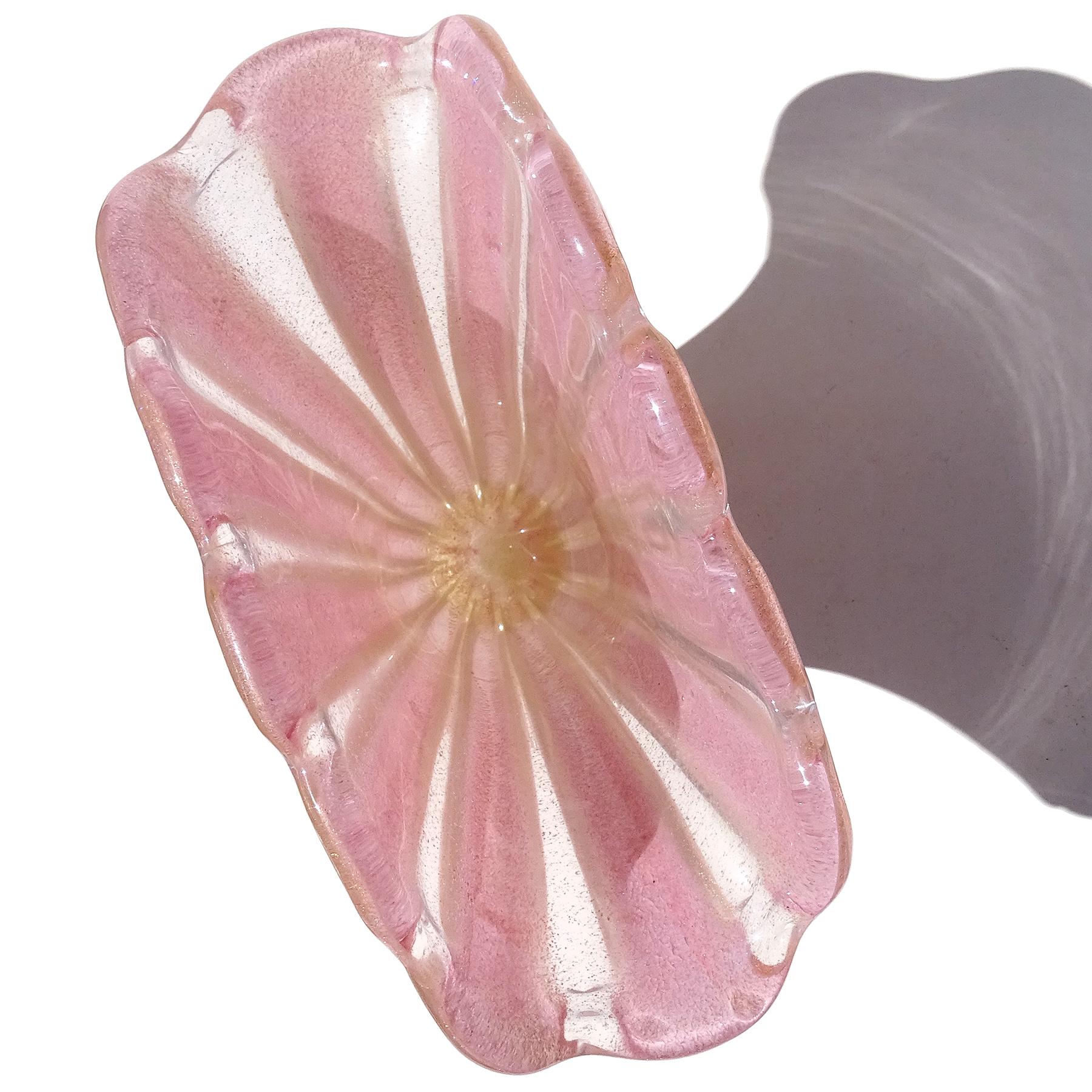 Barovier Toso Murano Pink Gold Flecks Fan Shape Italian Art Glass Flower Vase For Sale 1