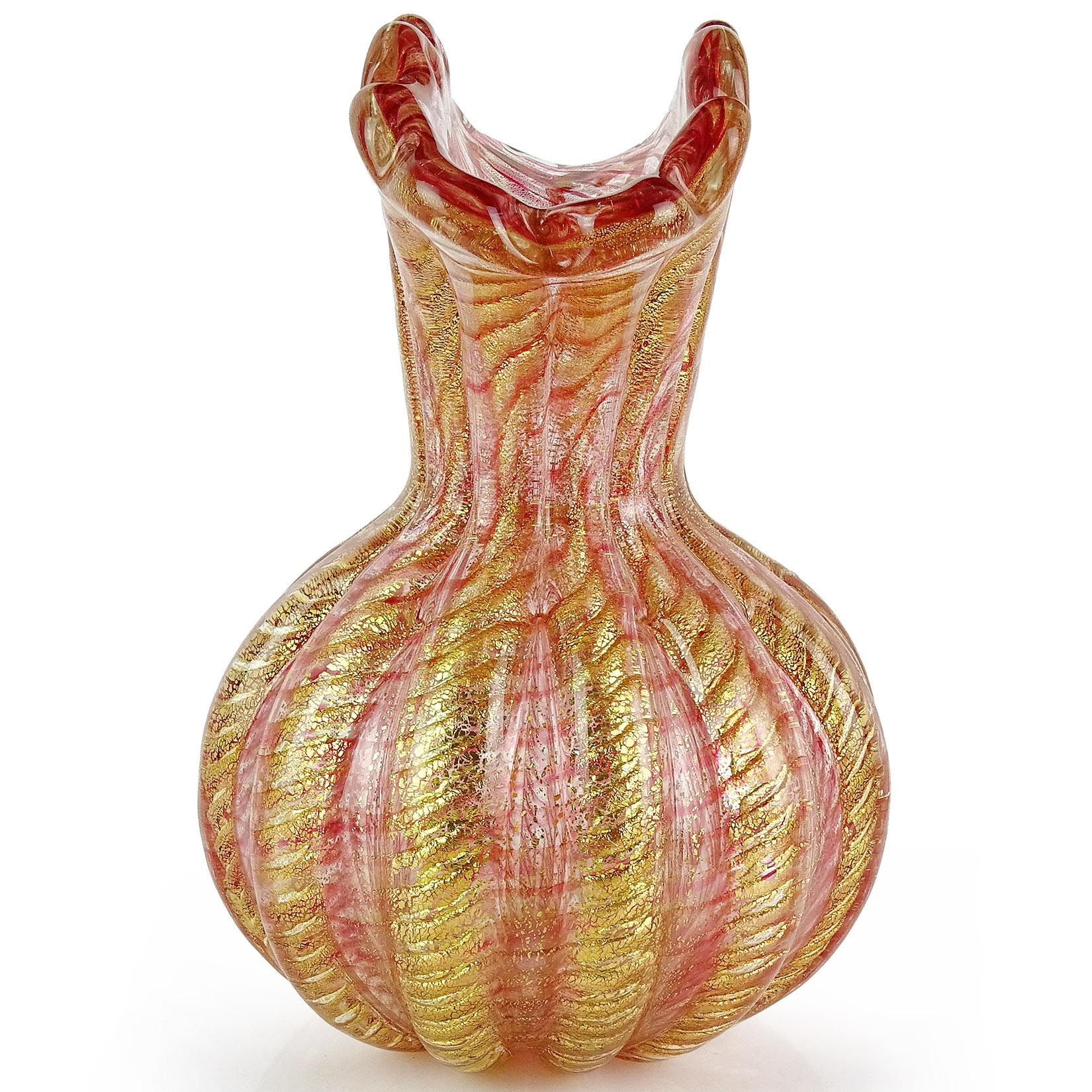Hand-Crafted Barovier Toso Murano Pink Stripes Gold Flecks Italian Art Glass Fan Flower Vase