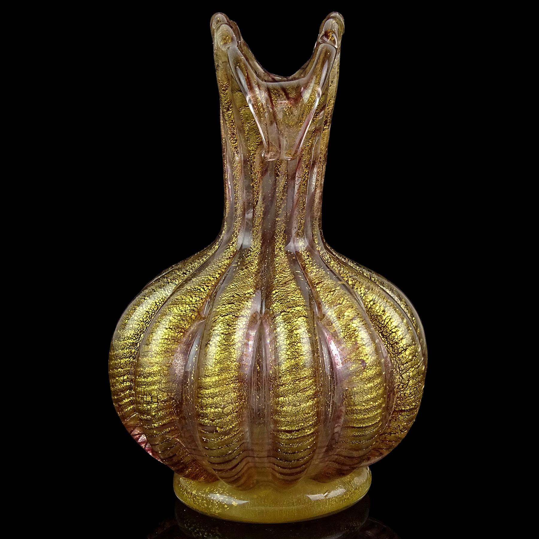 Fait main Barovier&Toso Murano Purple Gold Flecks Italian Art Glass Fan Top Flower Vase en vente