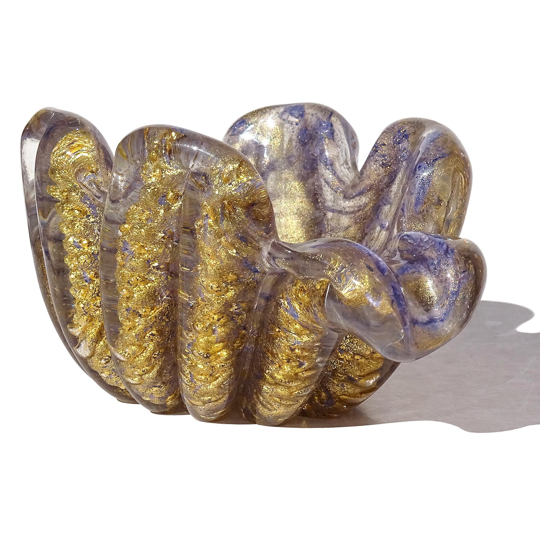 Bol en forme de fleur en verre d'art italien Barovier Toso Murano, violet et moucheté d'or Bon état - En vente à Kissimmee, FL