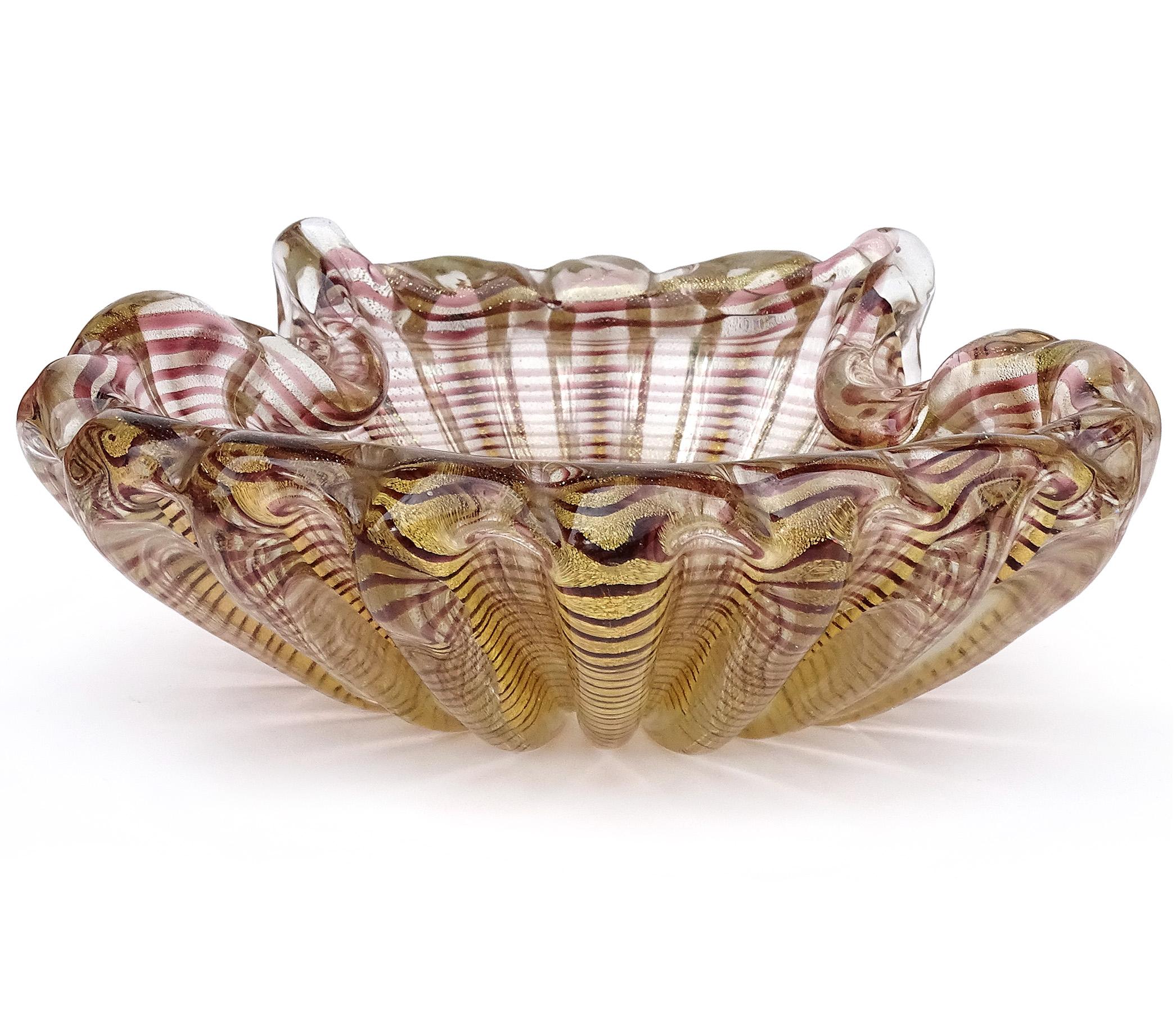 Barovier Toso Murano Lila Goldflecken Italienisches Kunstglas Gerippte Muschelschale im Angebot 1
