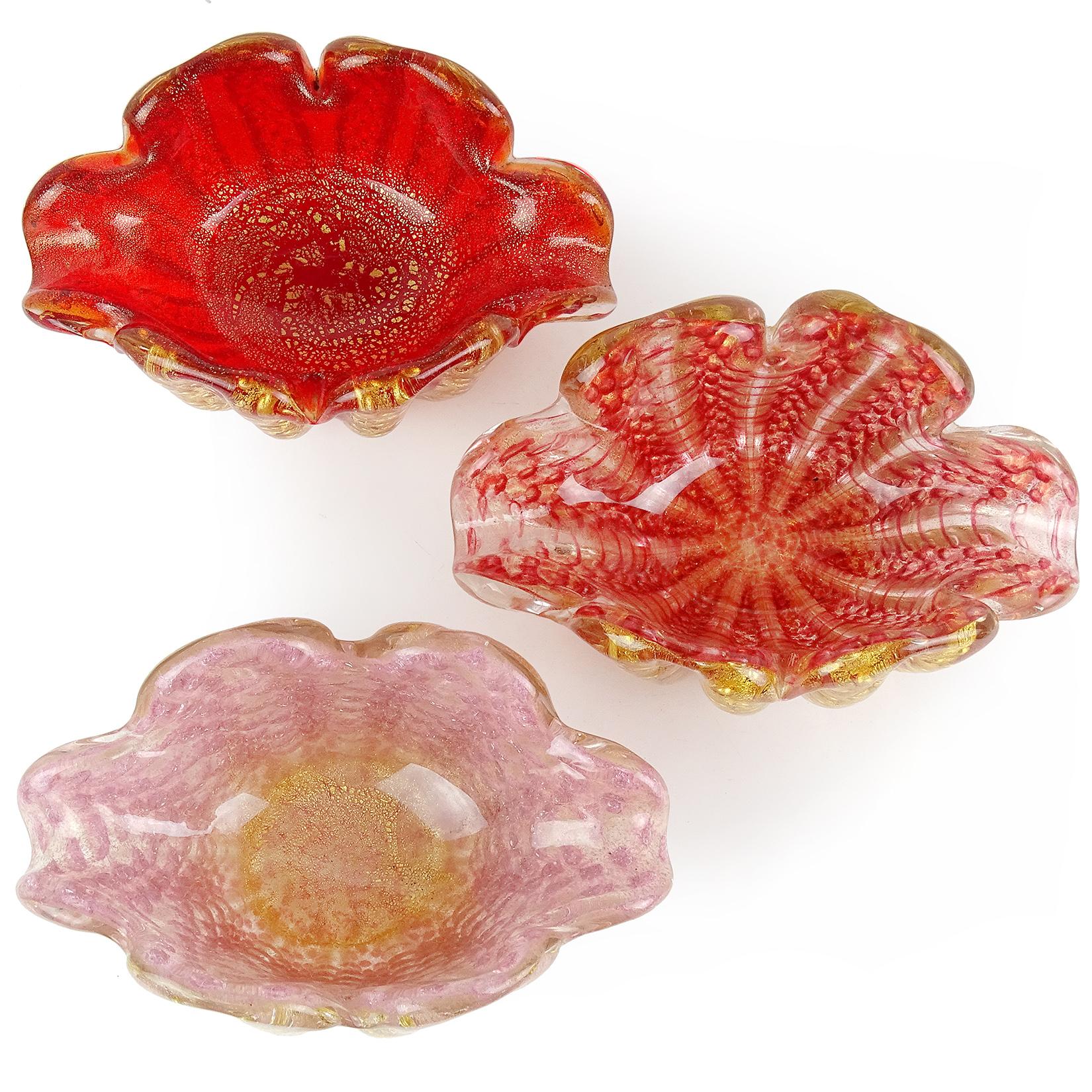 Price per item (3 different colors available). 
Gorgeous vintage Murano hand blown controlled bubbles and gold flecks Italian art glass flower form bowls. Documented to designer Ercole Barovier for the Barovier e Toso company. I have 3 different