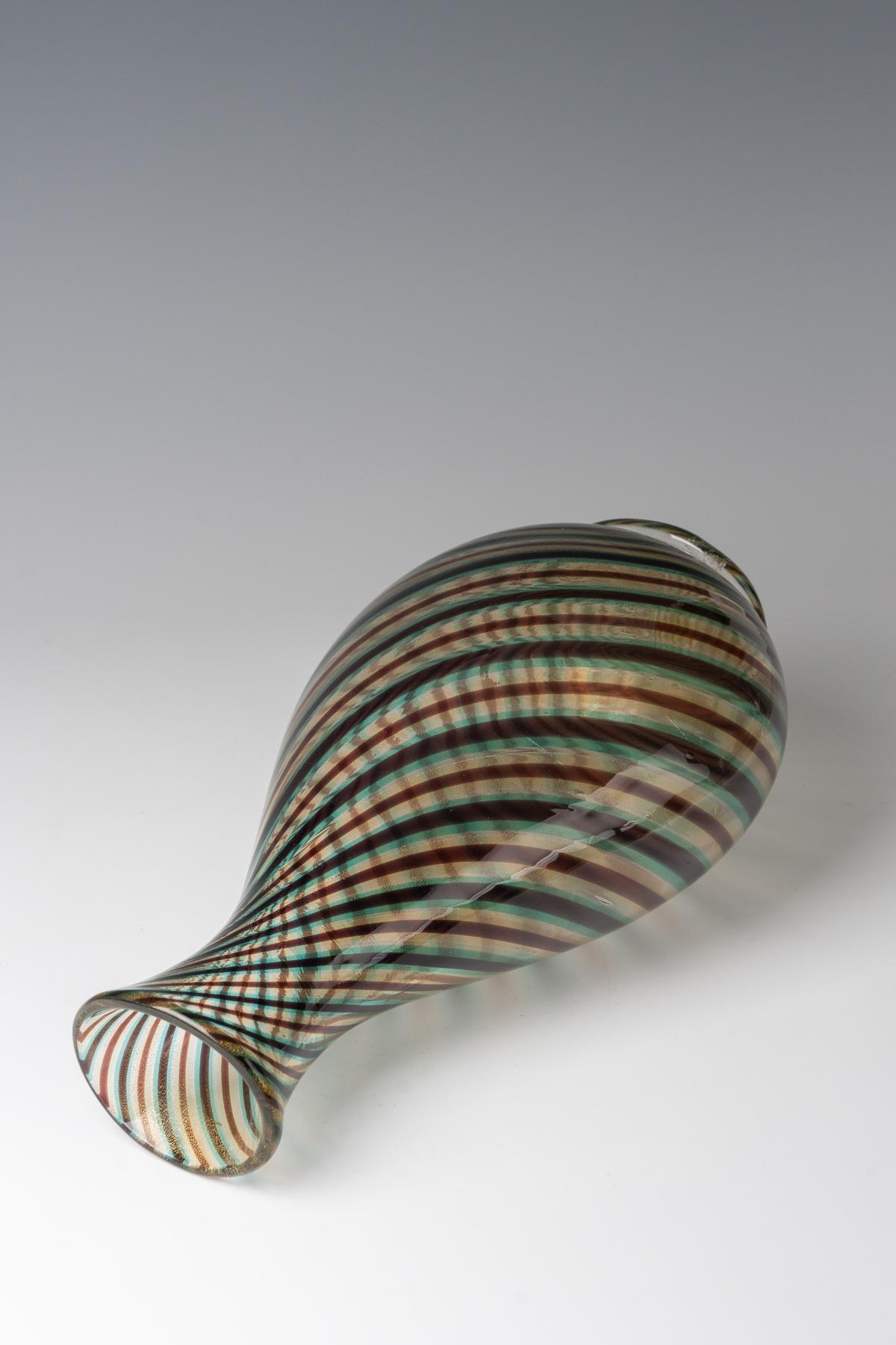 Barovier&Toso Murano. Vaso Spira Aurata In condizioni buone in vendita a Zurich, CH