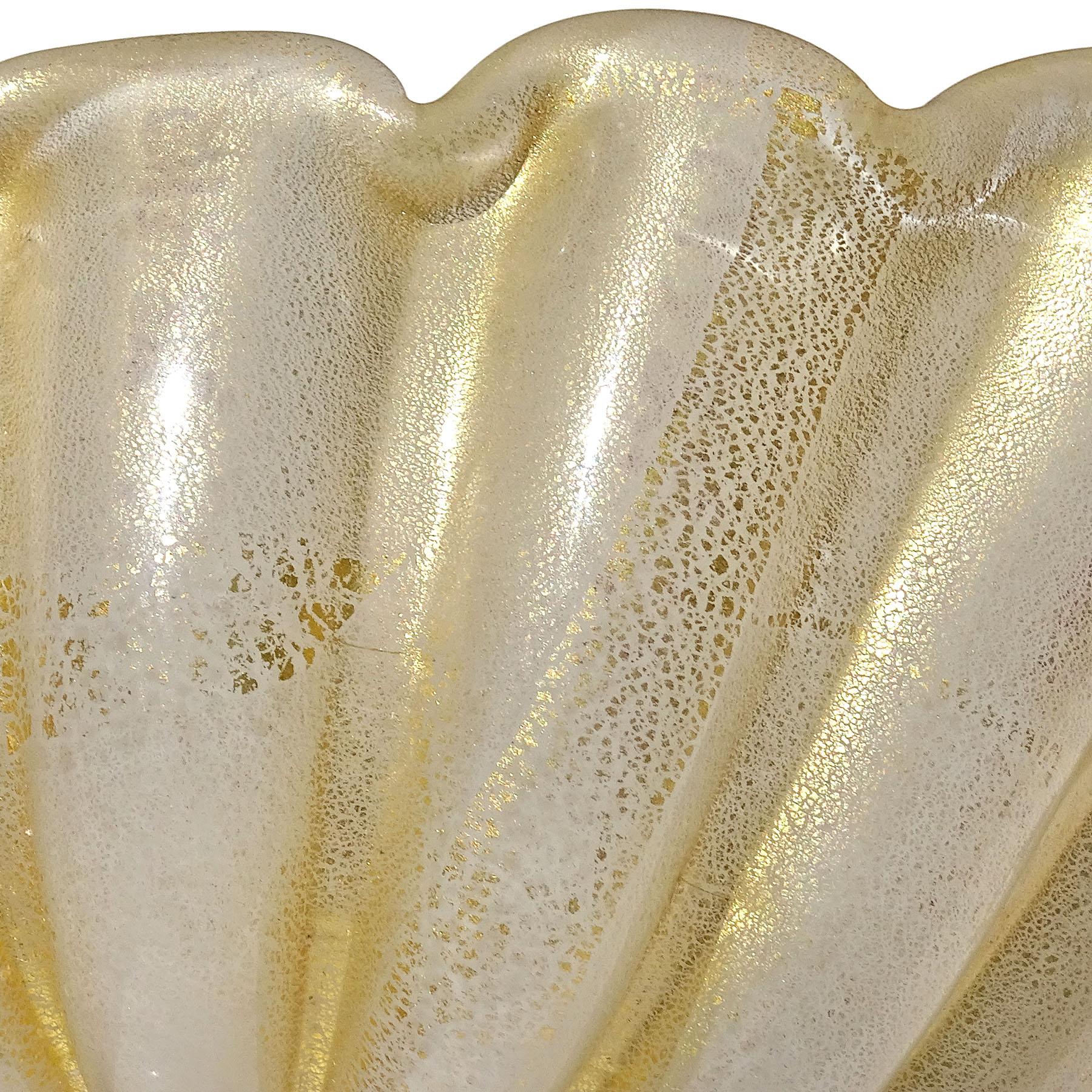 Hand-Crafted Barovier Toso Murano White Gold Flecks Italian Art Glass Flared Scallop Rim Bowl For Sale