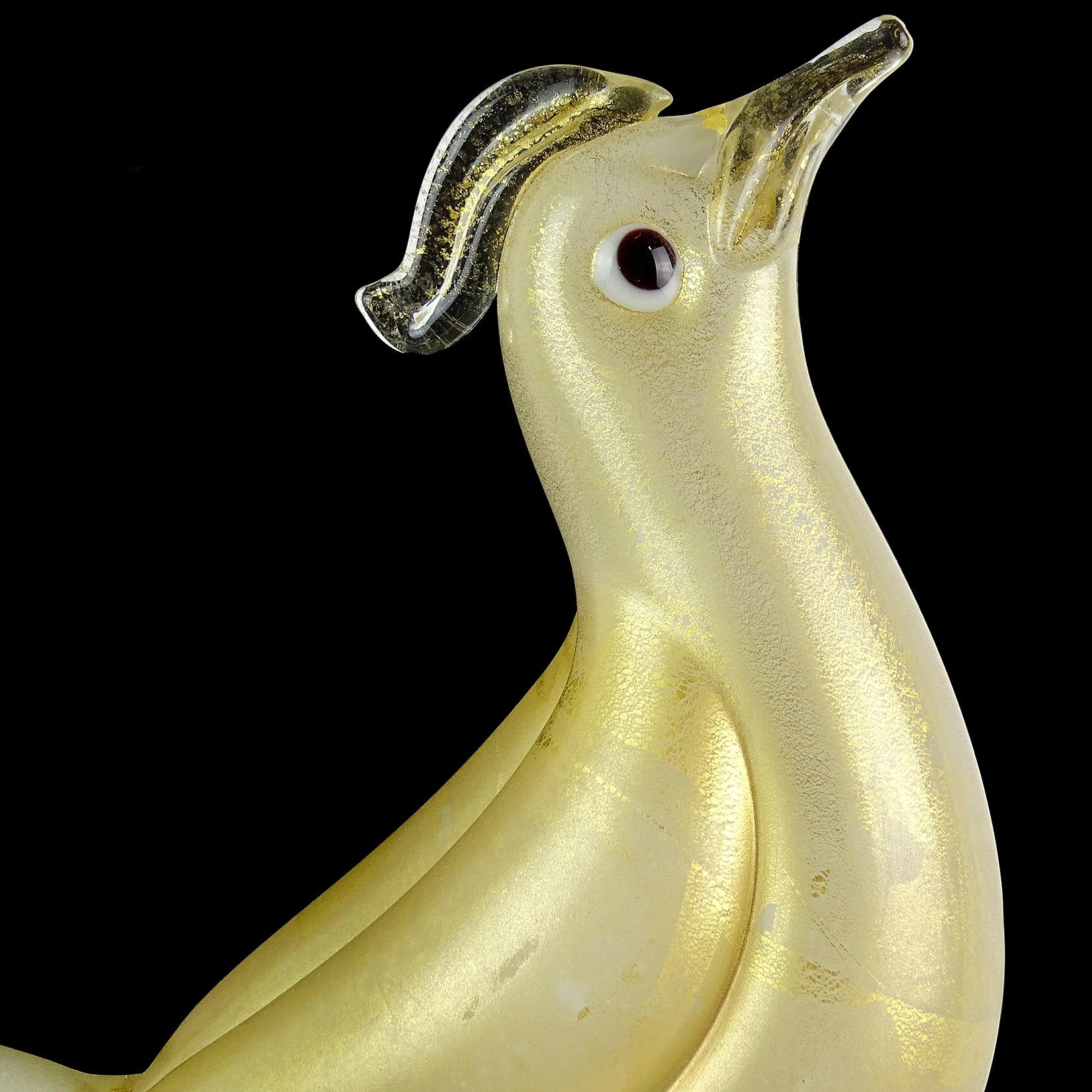 Hand-Crafted Barovier Toso Murano White Gold Flecks Italian Art Glass Pheasant Sculpture For Sale