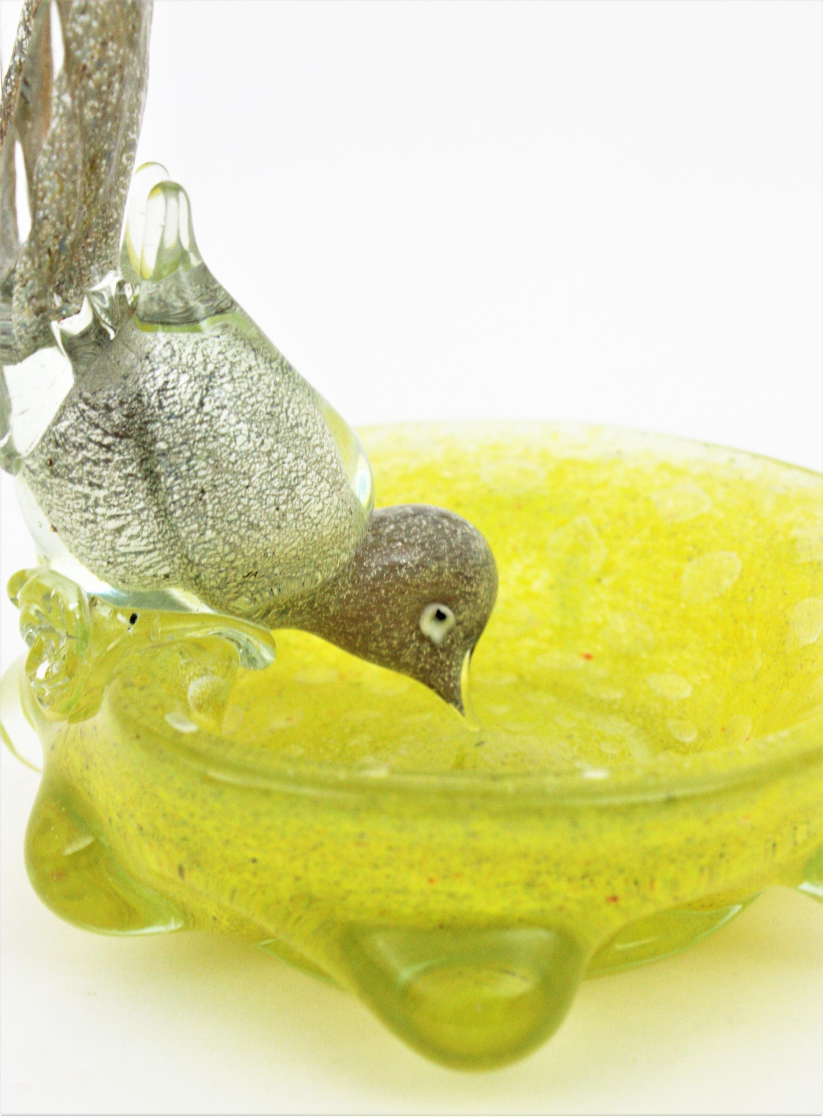 Italian Barovier Toso Yellow Murano Glass Bowl, Silver Flecks & Drinking Bird For Sale 3