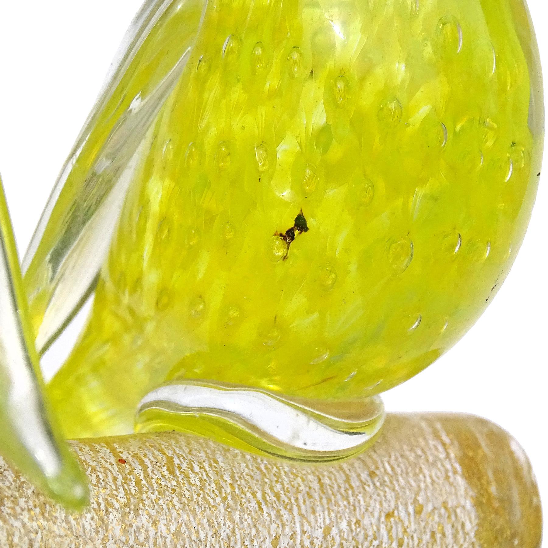 Barovier Toso Murano Yellow Gold Flecks Italian Art Glass Love Birds Sculpture For Sale 2