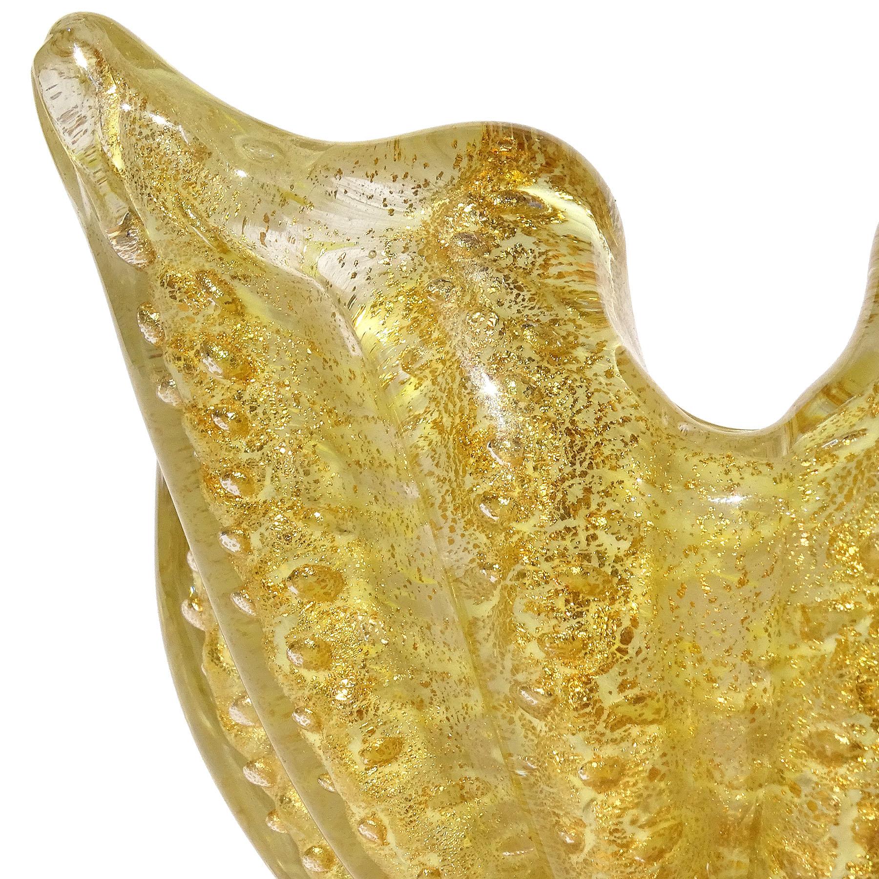 20th Century Barovier Toso Murano Yellow Gold Flecks Italian Art Glass Spike Bowl Ashtray For Sale