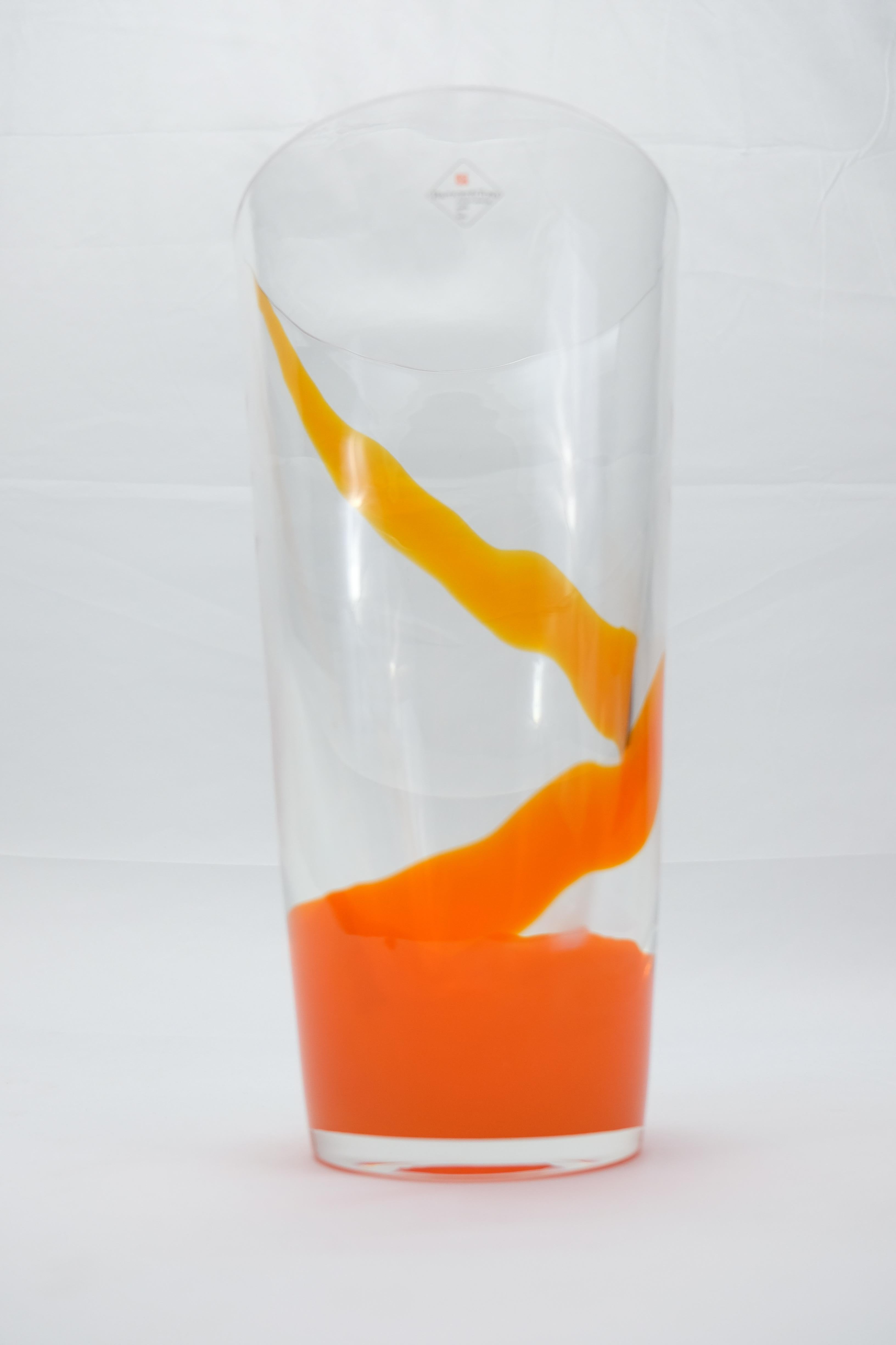 Barovier & Toso Orange Murano Glass Vase In Excellent Condition For Sale In Miami, FL