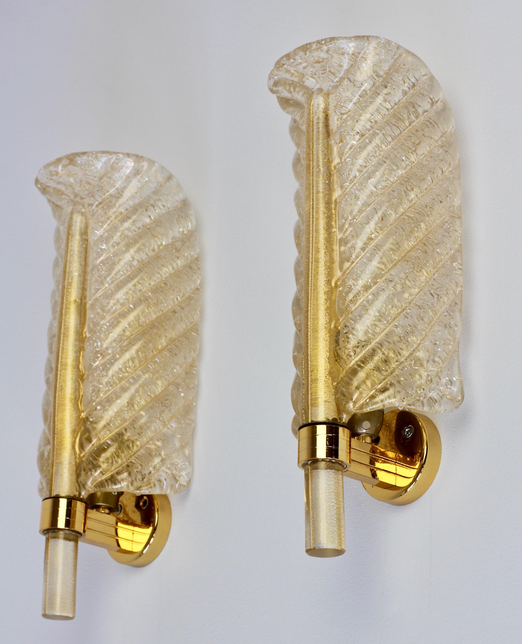 Barovier & Toso Pair of Gold Leaf Murano Glass Gilt Brass Sconces or Wall Lights 3