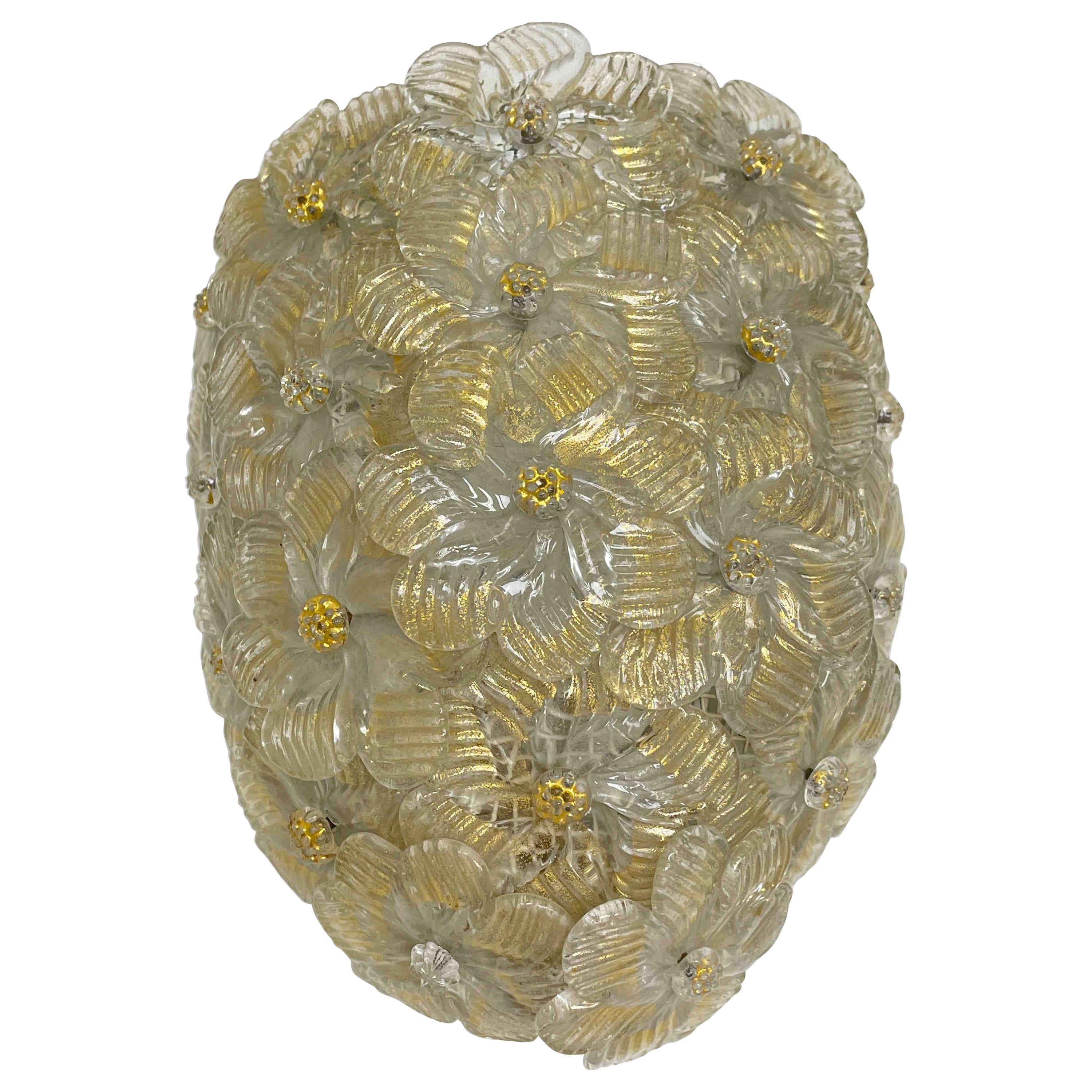 Barovier&Toso Applique en verre de Murano or et panier de fleurs de glace, années 1950