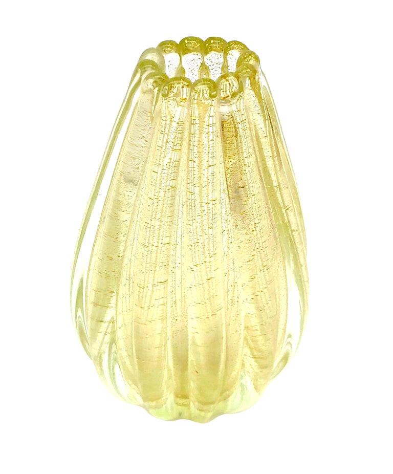 Mid-Century Modern Barovier & Toso Serial No 25361 Cordonato D'Oro Ribbed Glass Vase Murano Venezia