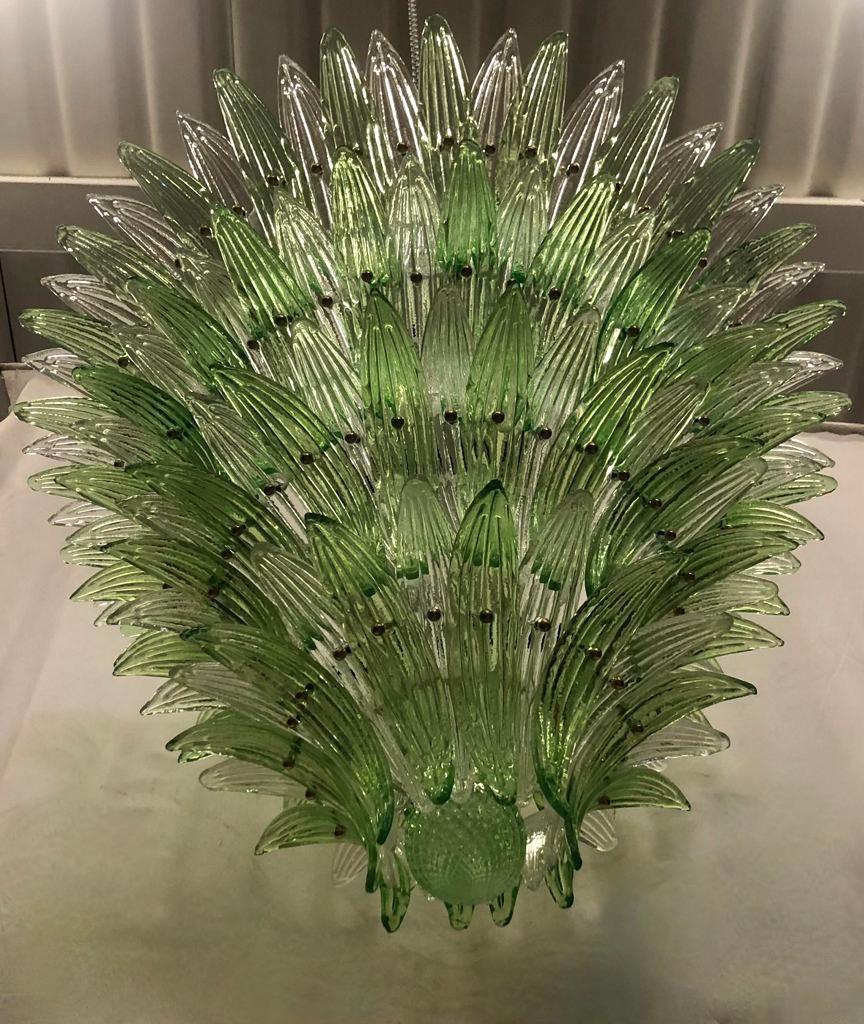 Barovier & Toso Style Murano Palmettes Green Glass Chandelier, 2020 In Good Condition For Sale In Rome, IT