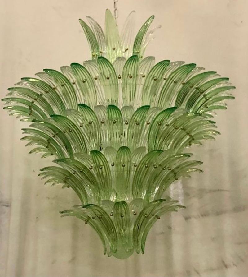 Barovier & Toso Style Murano Palmettes Green Glass Chandelier, 2020 For Sale 1