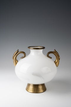 Barovier & Toso White vase, signed