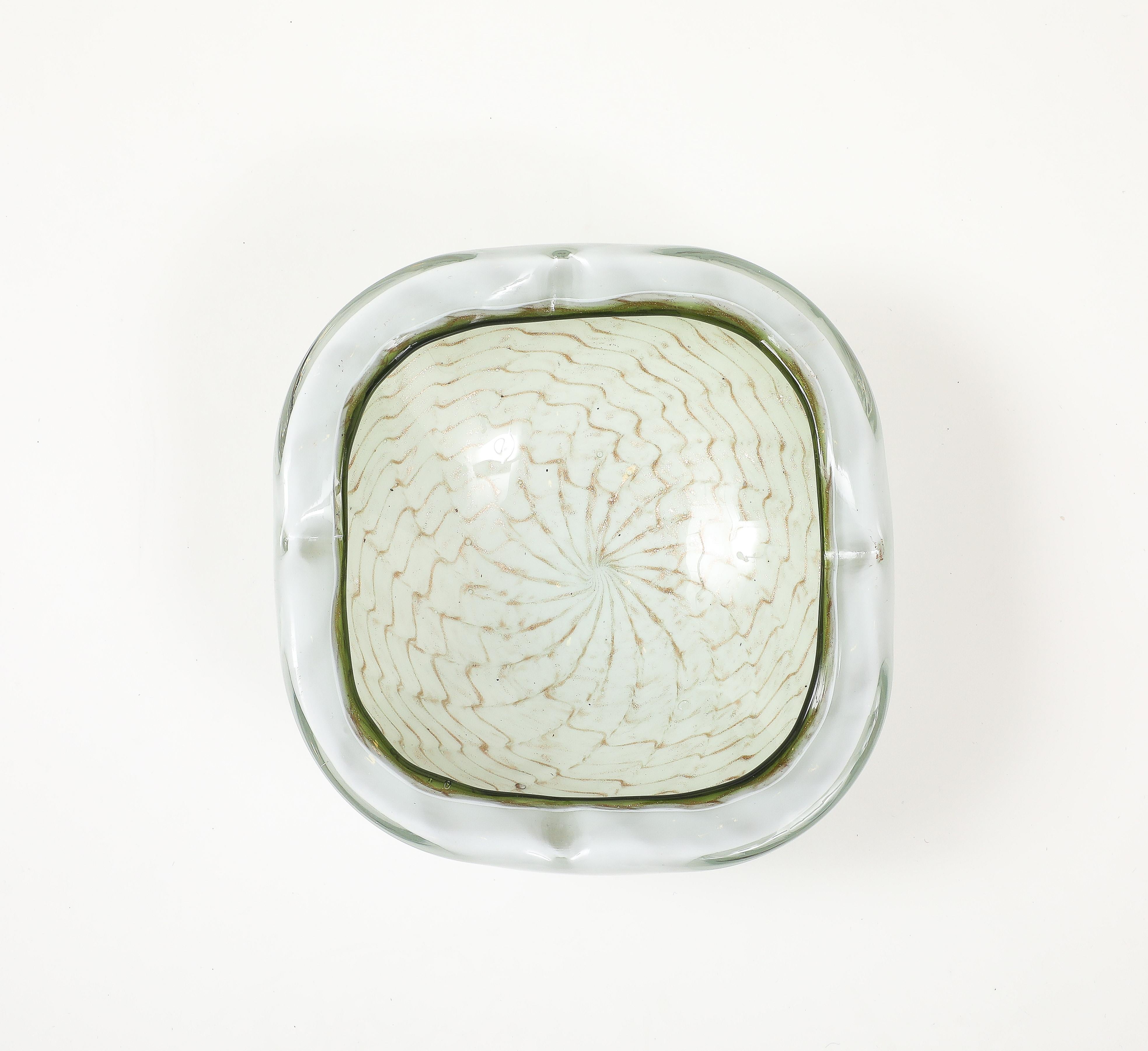 Barovier Weiß/Gold Fleck Vide Poche im Angebot 2