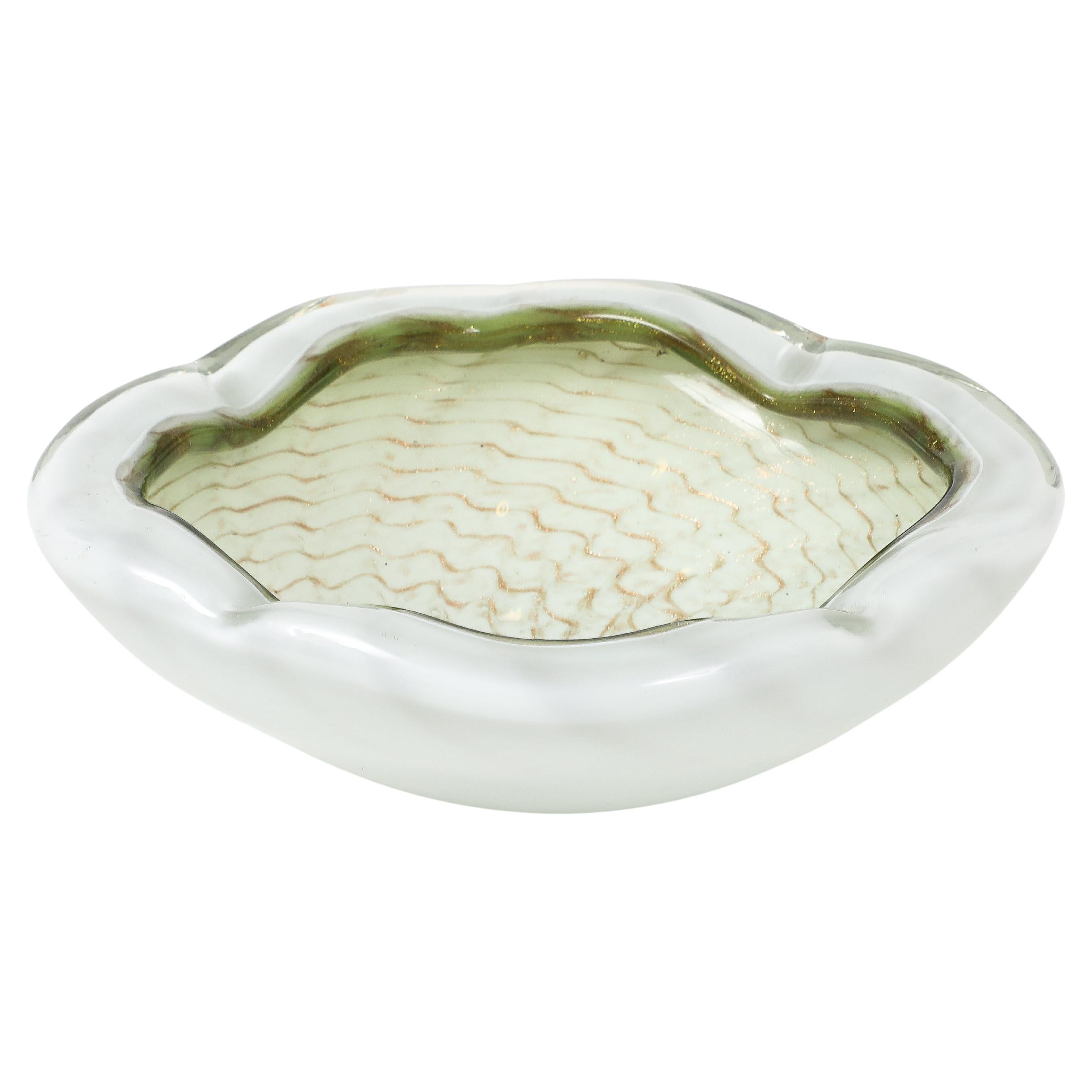 Barovier Weiß/Gold Fleck Vide Poche im Angebot