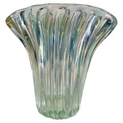 Barovier&Toso 1950 Murano Iridescent Glass vase with air bubbles. 