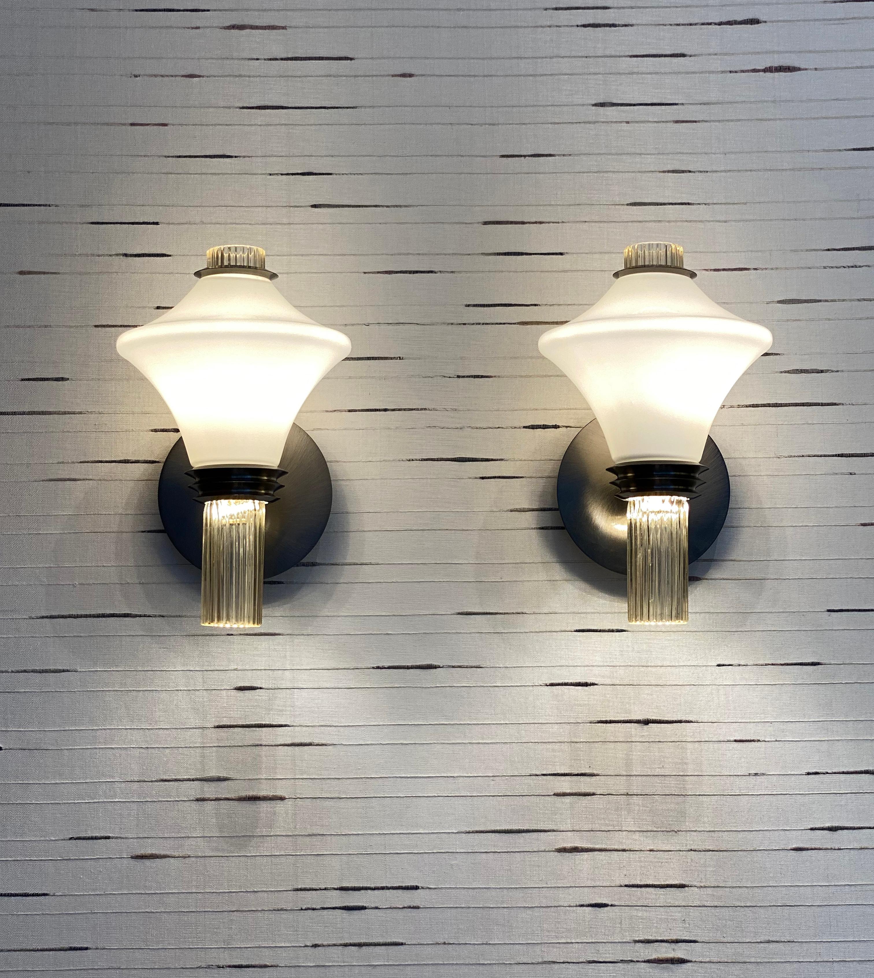 Barovier&Toso Metropolis 01 Wall Sconce with Olive Glass & Gold Finish In New Condition In Venice, IT