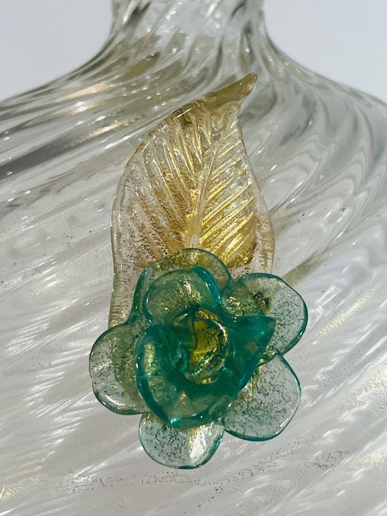 International Style Barovier&Toso Murano Glass green vase with gold circa 1950 For Sale