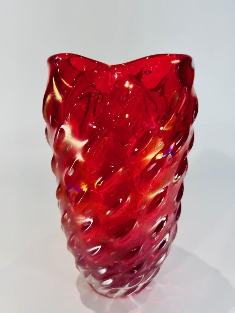 Style international Barovier&Toso Vase en verre de Murano rubi circa 1950. en vente