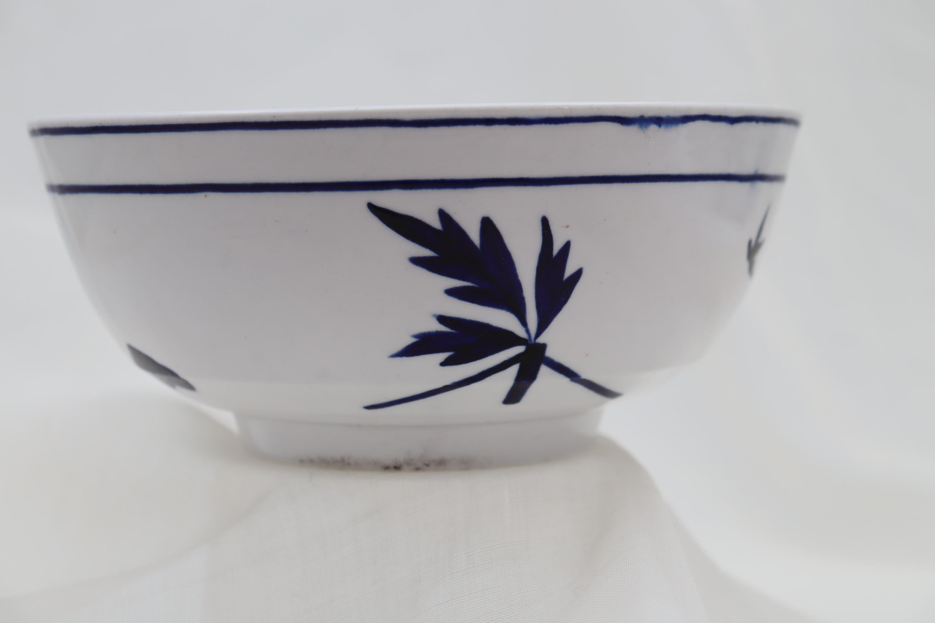 English Barr, Flight and Barr bowl Japan fence pattern For Sale