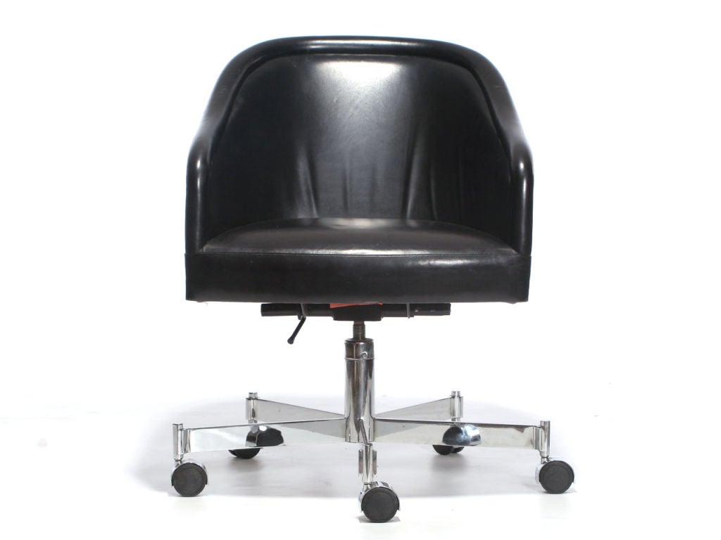 bucket desk chair