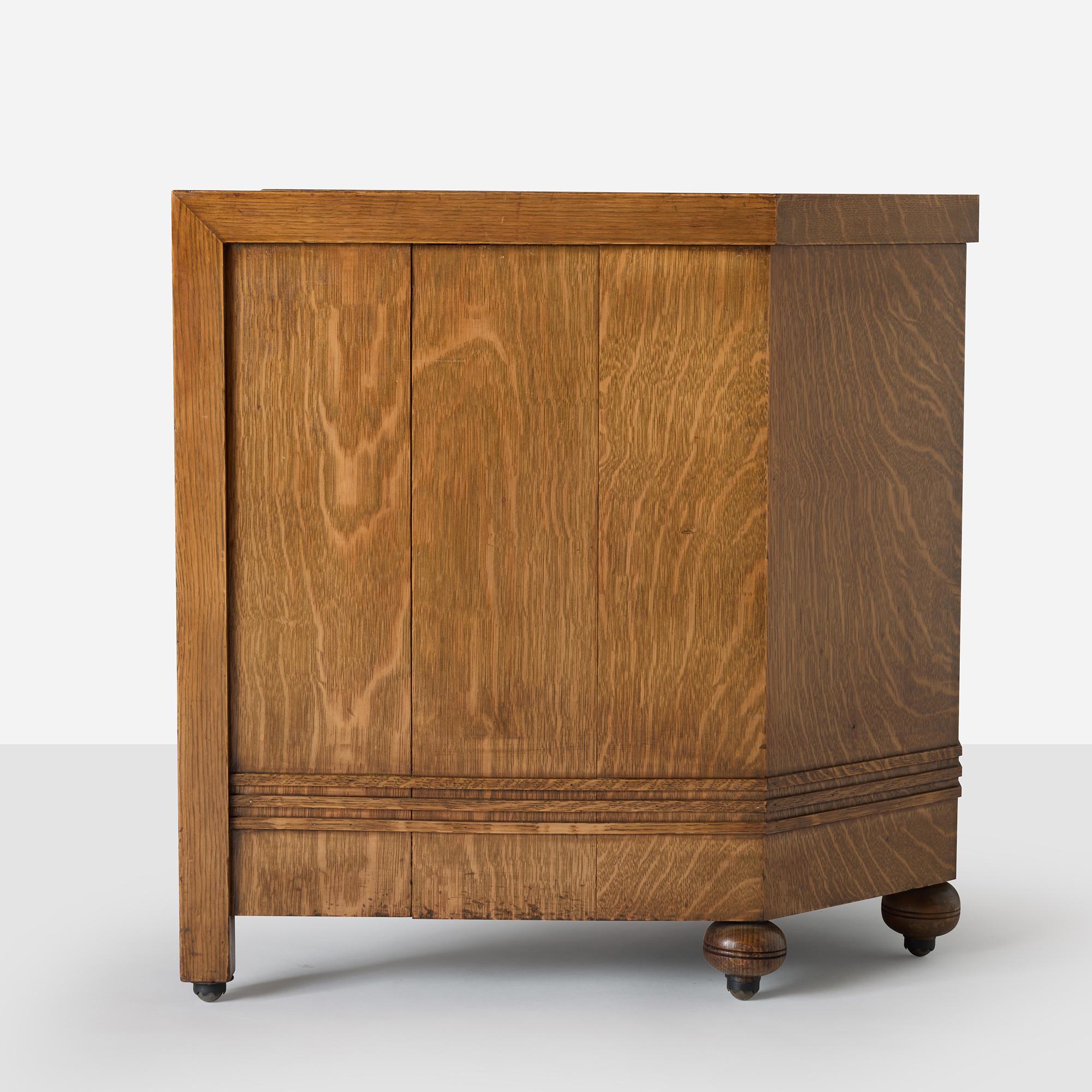 Barrel Chair aus dem B. Harley Bradley House von Frank Lloyd Wright (amerikanisch) im Angebot