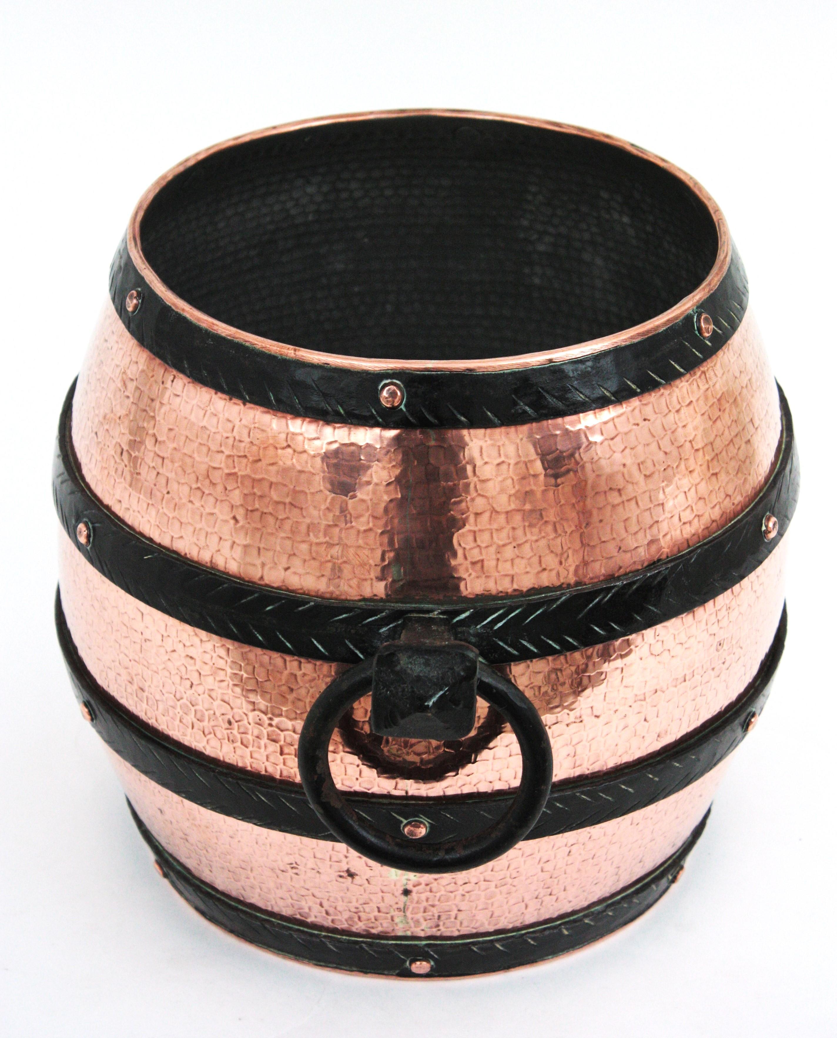 Forged Barrel Ice Bucket Champagne Wine Cooler in Copper and Iron For Sale