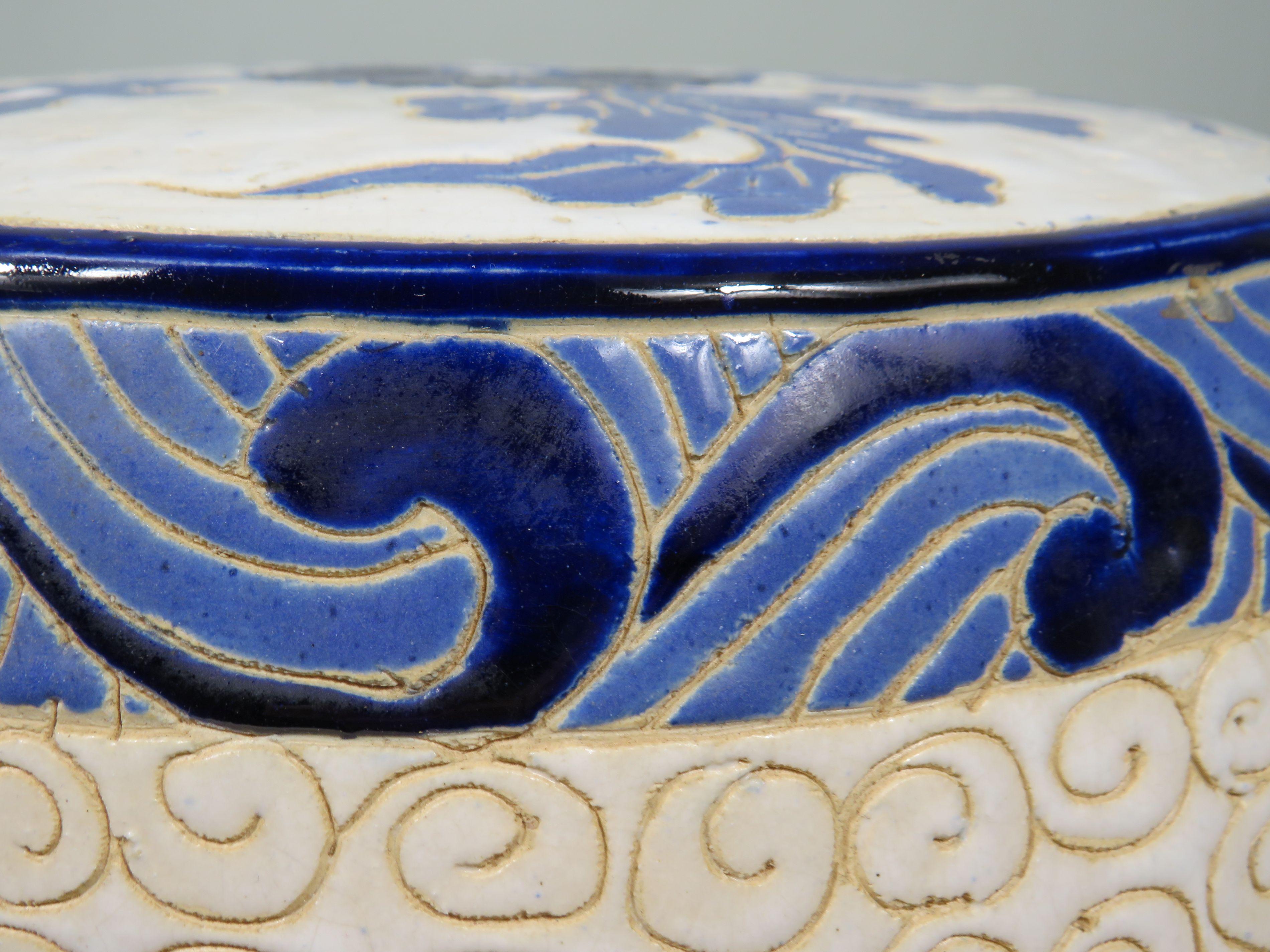 Barrel-shaped ceramic stool with oriental decoration, Italy 1970-1980 For Sale 1