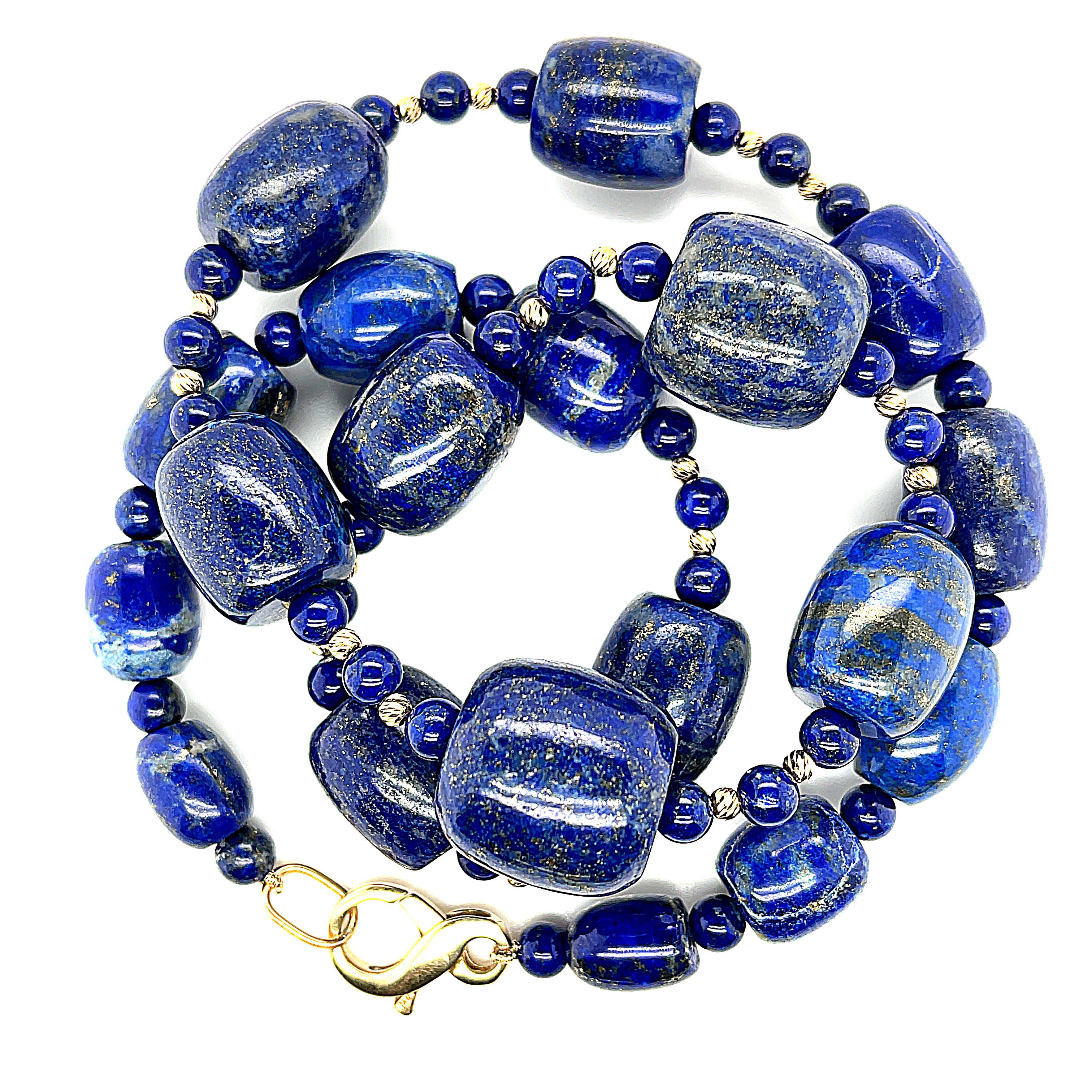 Barrel Shaped Lapis Lazuli Beaded Necklace with Yellow Gold Accents, 24 Inches In New Condition For Sale In Los Angeles, CA