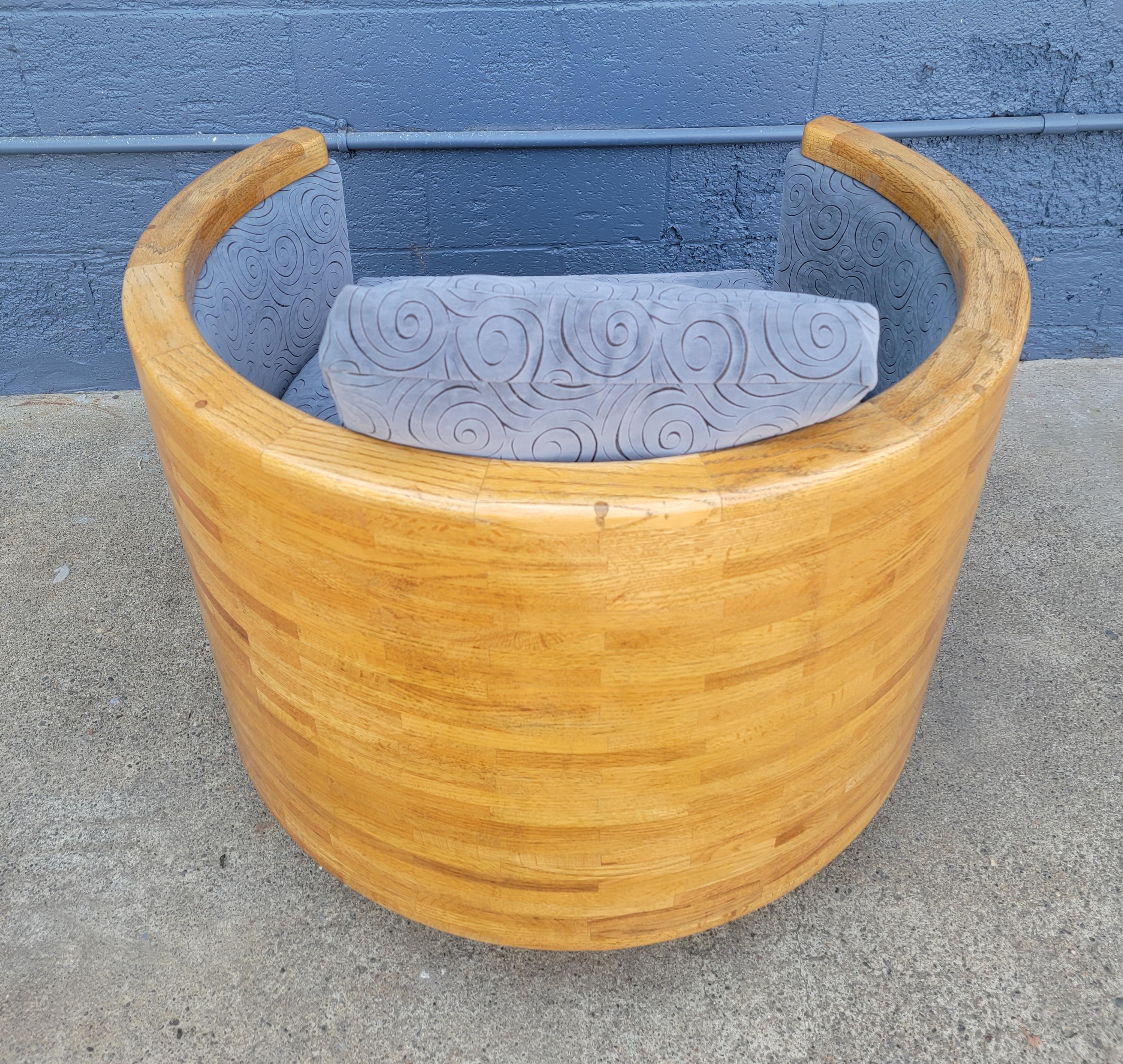 Mid-Century Modern Barrel Swivel Lounge Chair