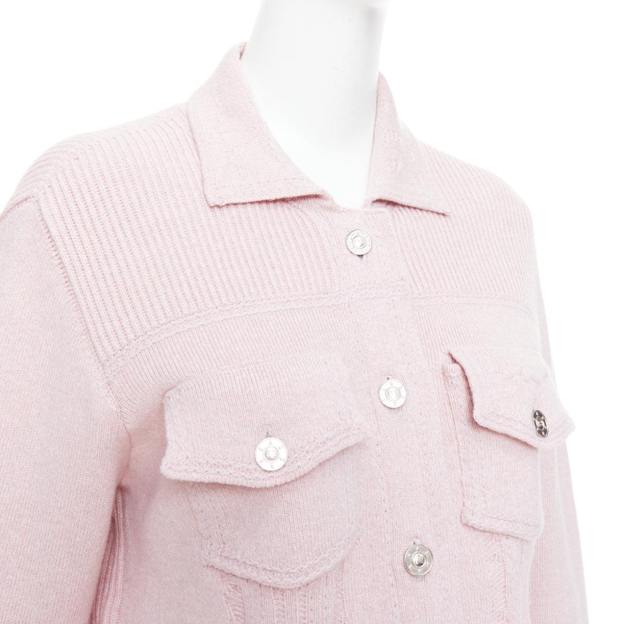 Beige BARRIE baby pink cashmere cotton topstitched pocketed cardigan L For Sale