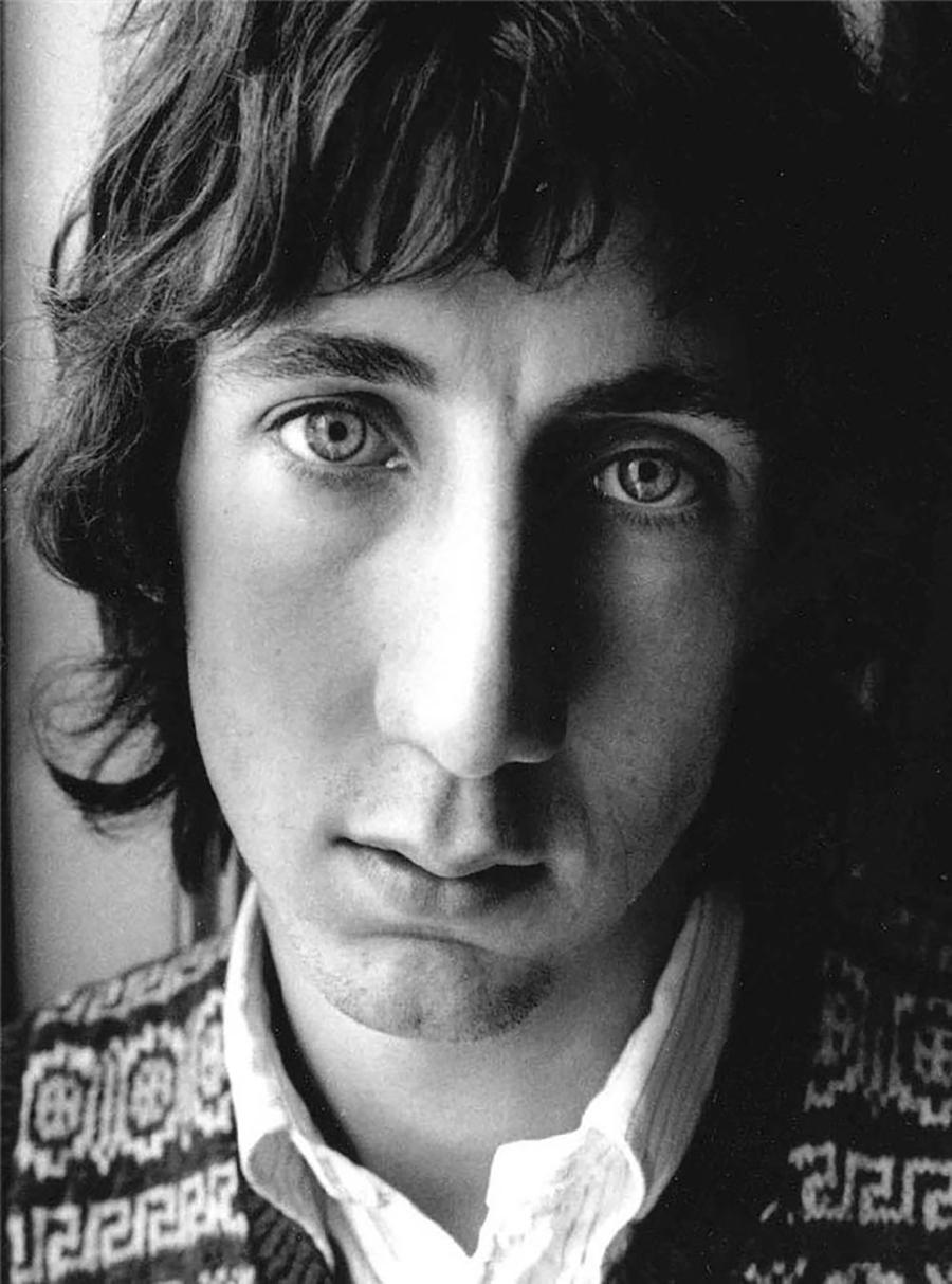 Barrie Wentzell Black and White Photograph - Pete Townshend, London, 1968