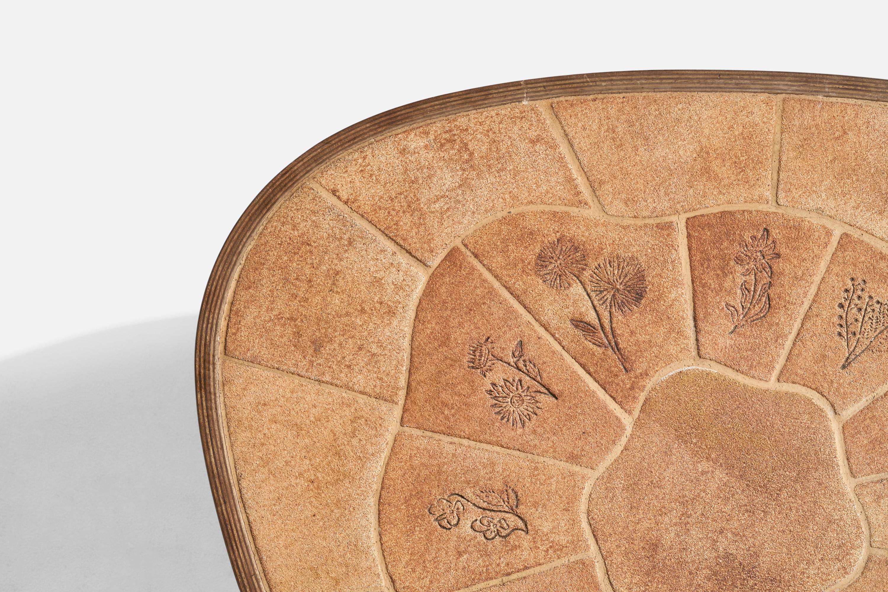 Milieu du XXe siècle Table basse Barrois Vallouris, chêne, céramique, France, années 1960