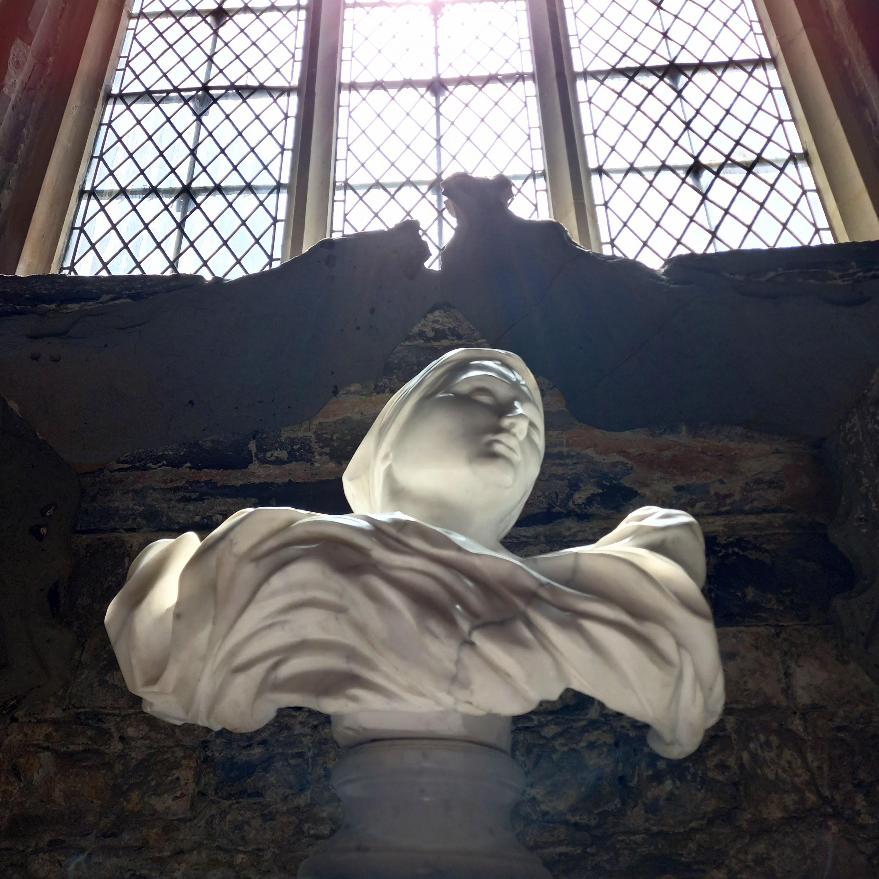 Jeanne d'Arc (Barock), Sculpture, von Barry Davies