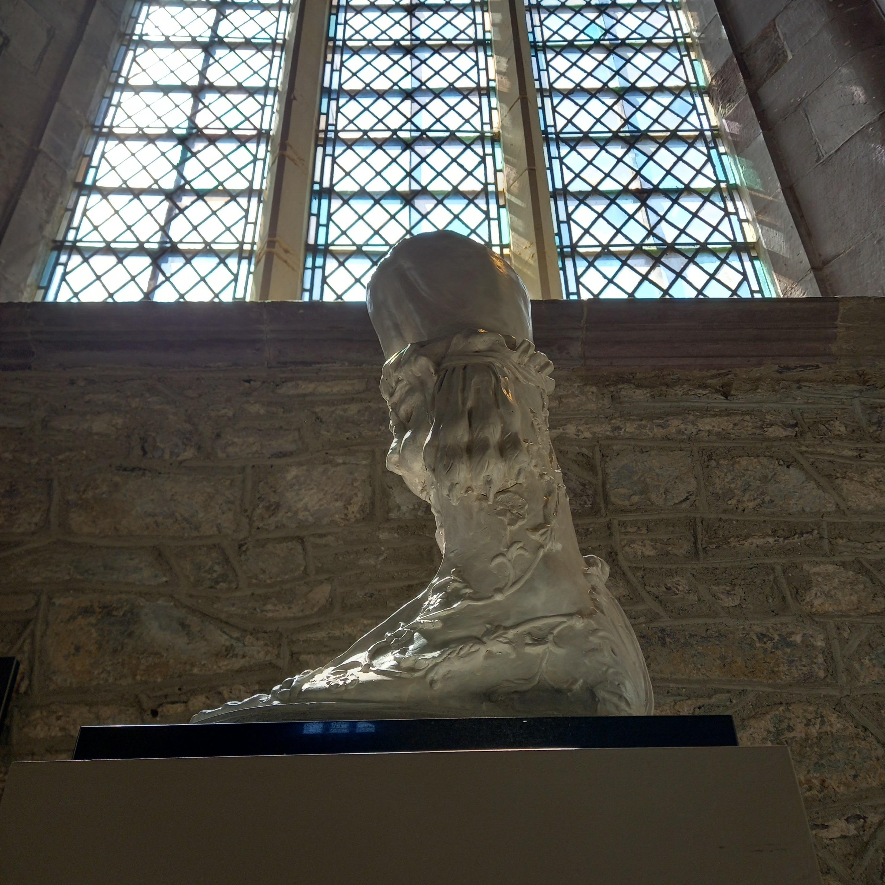 Perseus' Fuß (Renaissance), Sculpture, von Barry Davies