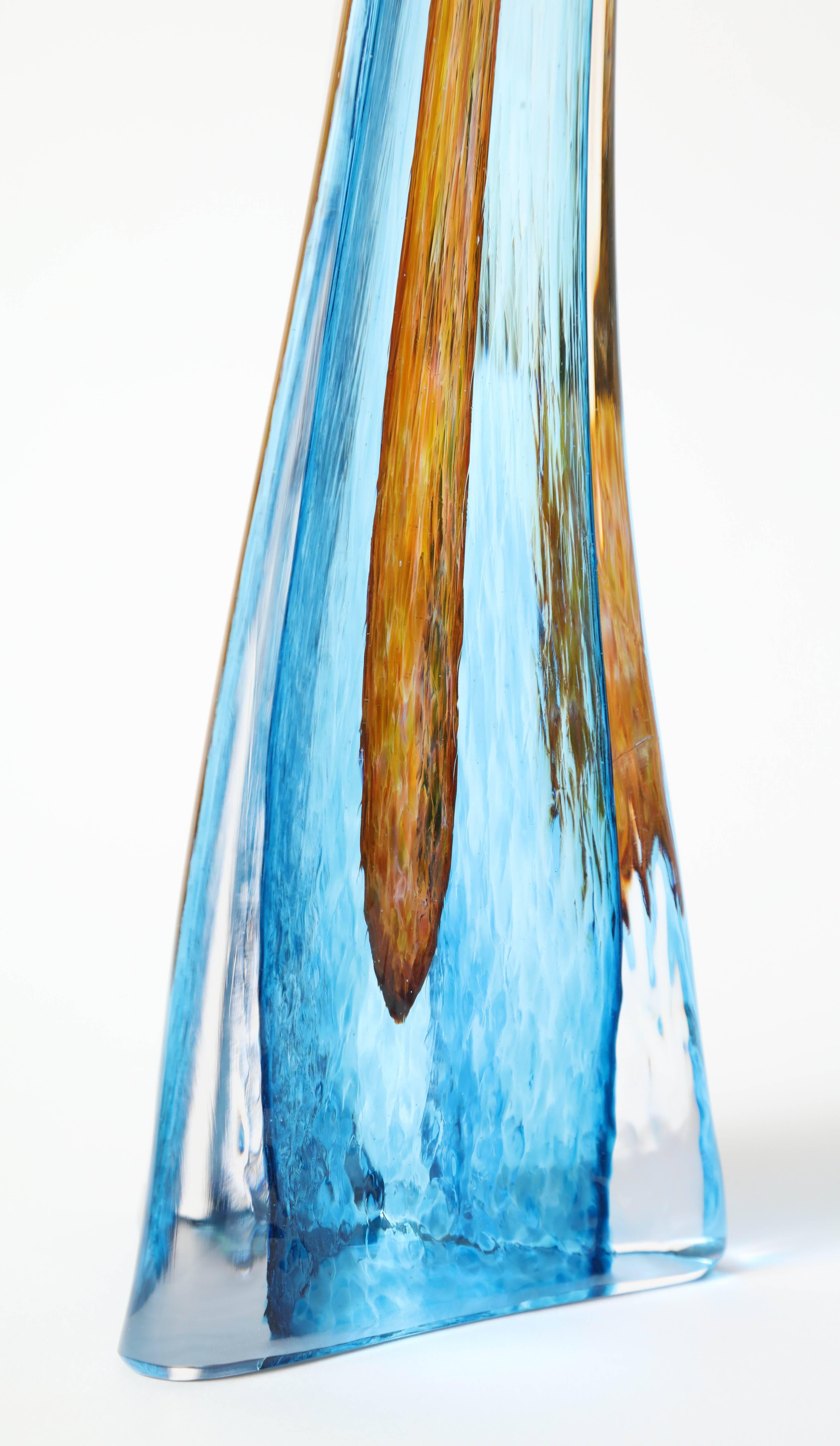 Barry Entner Dreiecks-Glasskulptur aus Massivglas, 2014 im Angebot 4