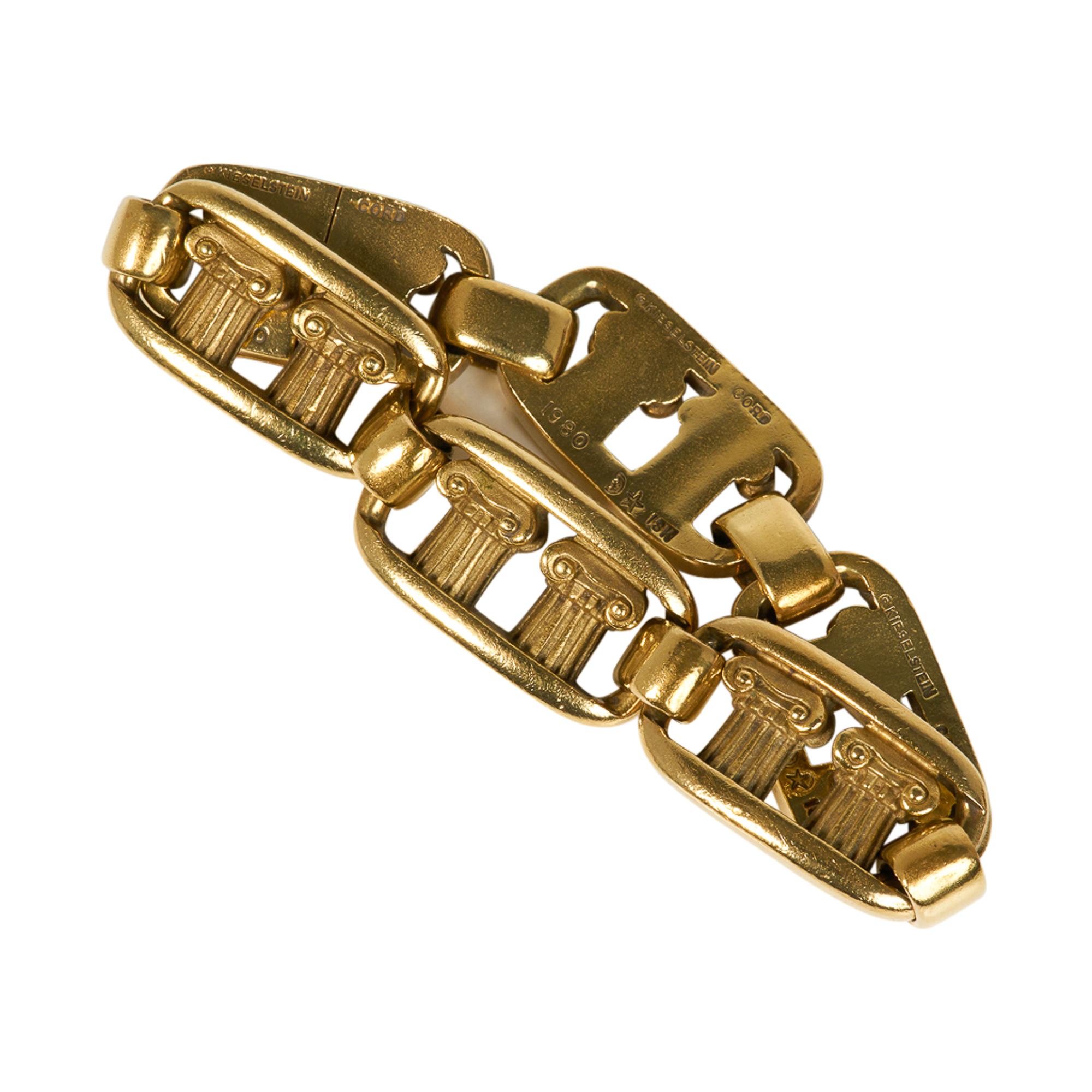 Mightychic offers a striking signature Barry Kieselstein-Cord 1980 Column solid gold 18K gold vintage bracelet.
This highly collectible bracelet has a Greek column design of links with the columns inside.
Created in his signature green gold with a