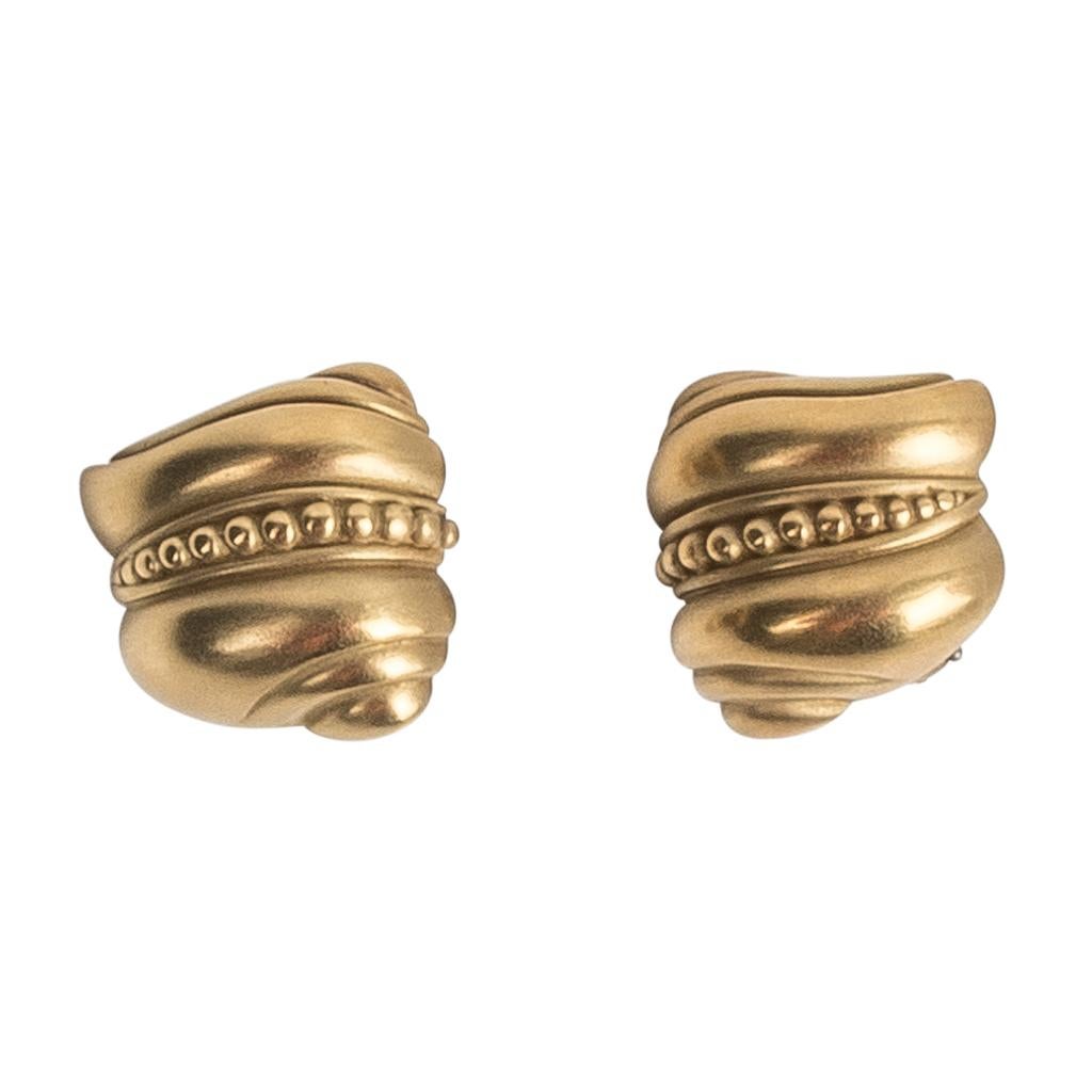 Barry Kieselstein-Cord Boucles d'oreilles en or 18 carats avec design emblématique et signature en or vert en vente