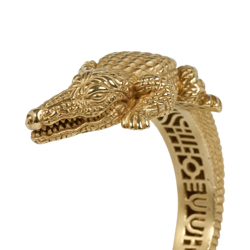 Manschettenarmband aus 18 Karat Gold mit Alligatormotiv von Kieselstein-Cord (Art déco) im Angebot