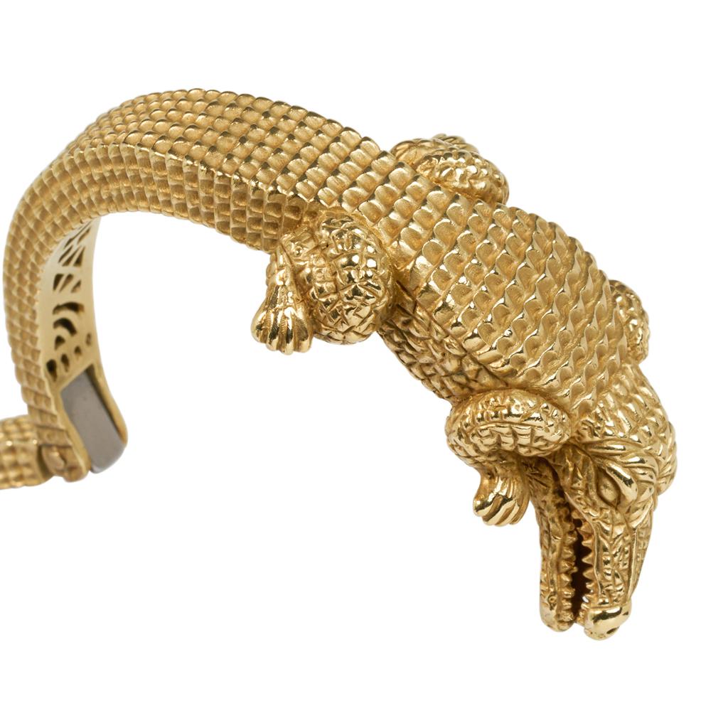Art Deco Barry Kieselstein-Cord Alligator Cuff Bracelet 18k Gold For Sale