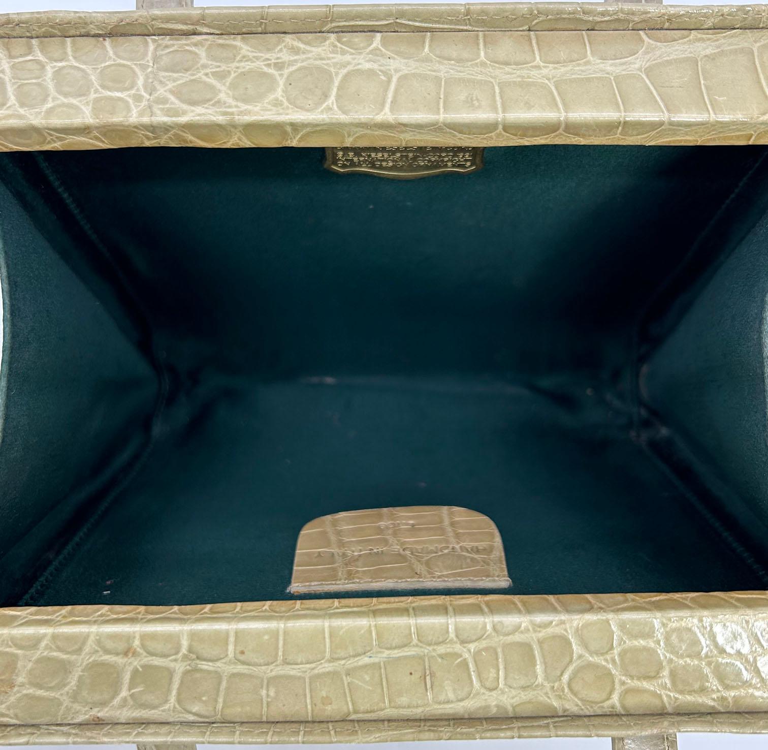 Barry Kieselstein Cord Beige Alligator Box Shoulder Bag For Sale 5