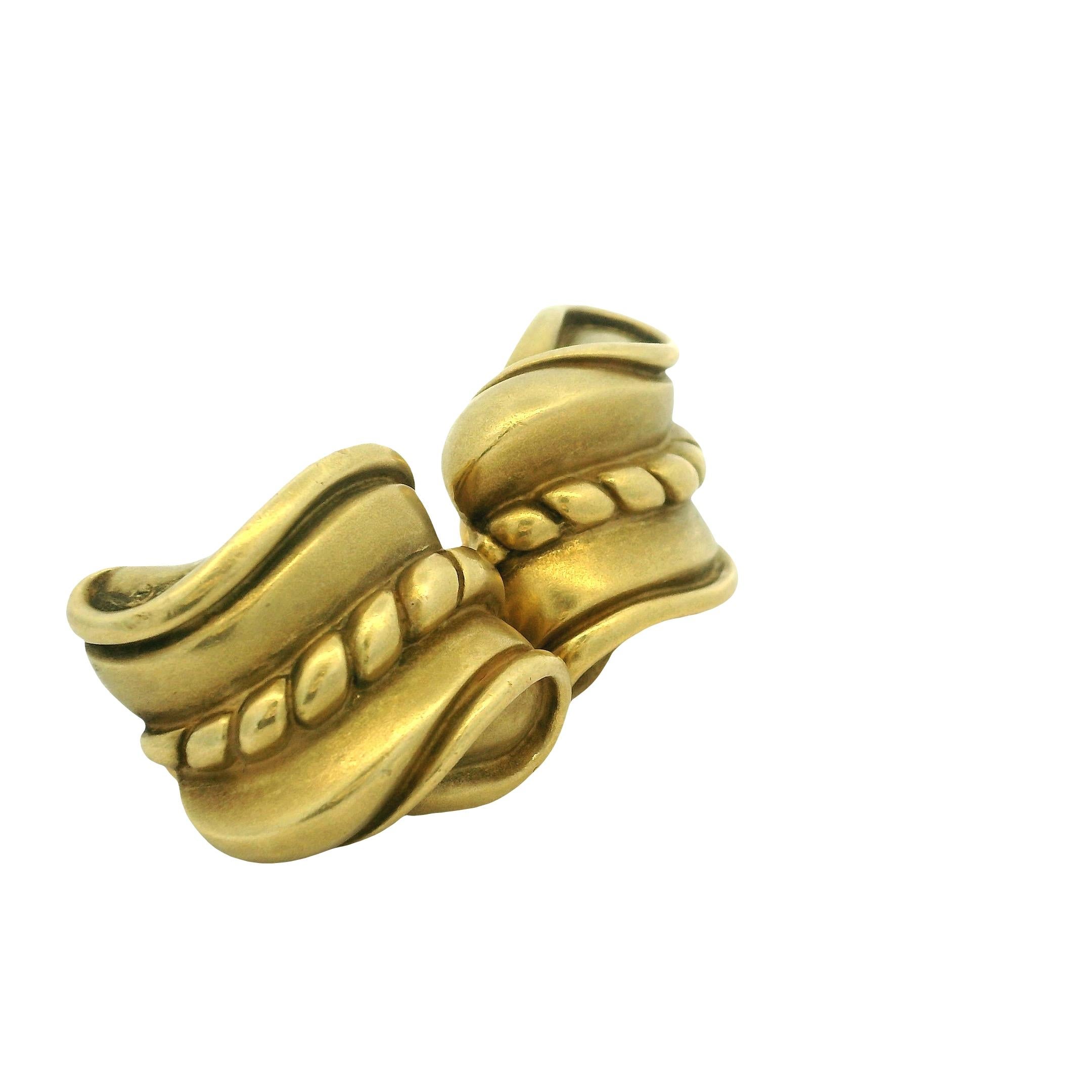 Barry Kieselstein-Cord  Retired 18 Karat Gold Scroll Vintage Earrings For Sale 4
