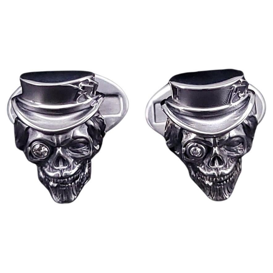 Manschettenknöpfe aus Sterlingsilber mit ausgefallenem Totenkopf von Barry Kieselstein und Diamanten