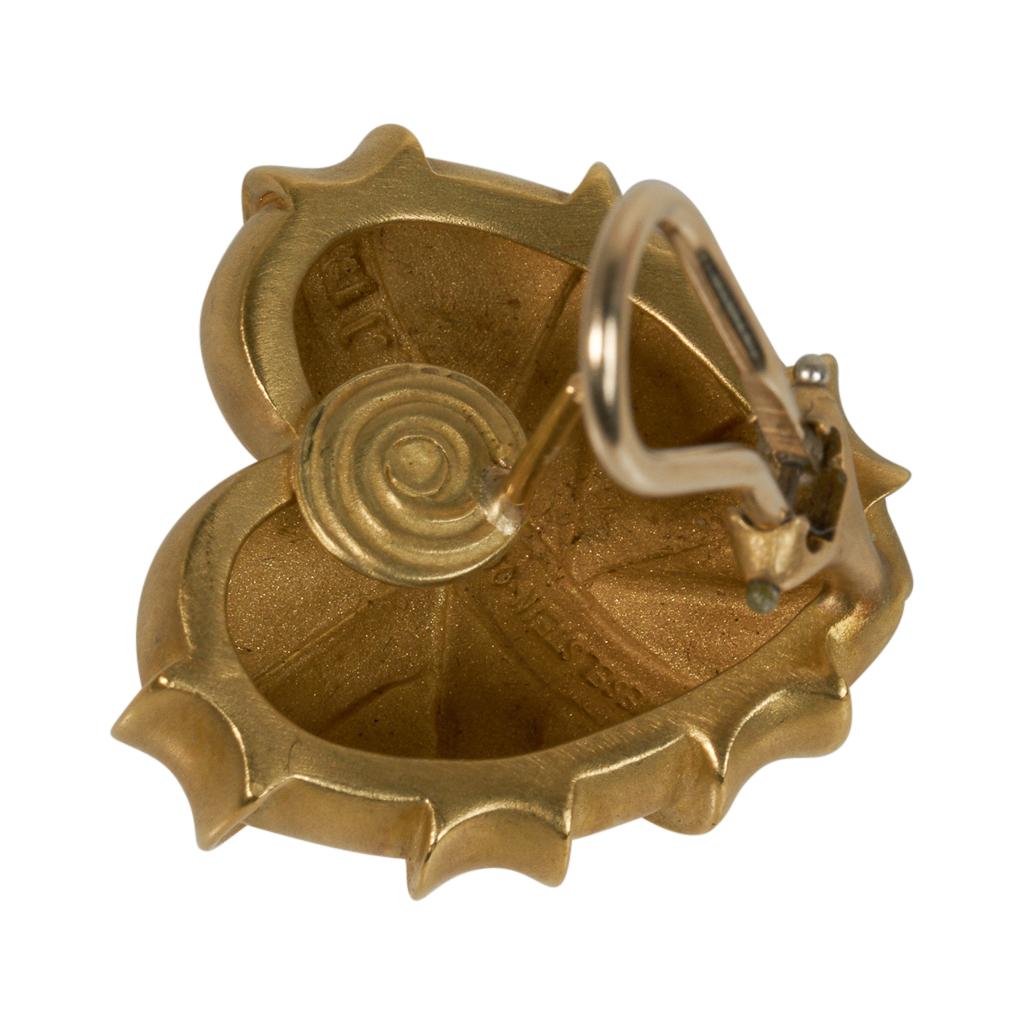 Barry Kieselstein-Cord Boucles d'oreilles en or 18 carats avec cœurs enveloppés en vente 3