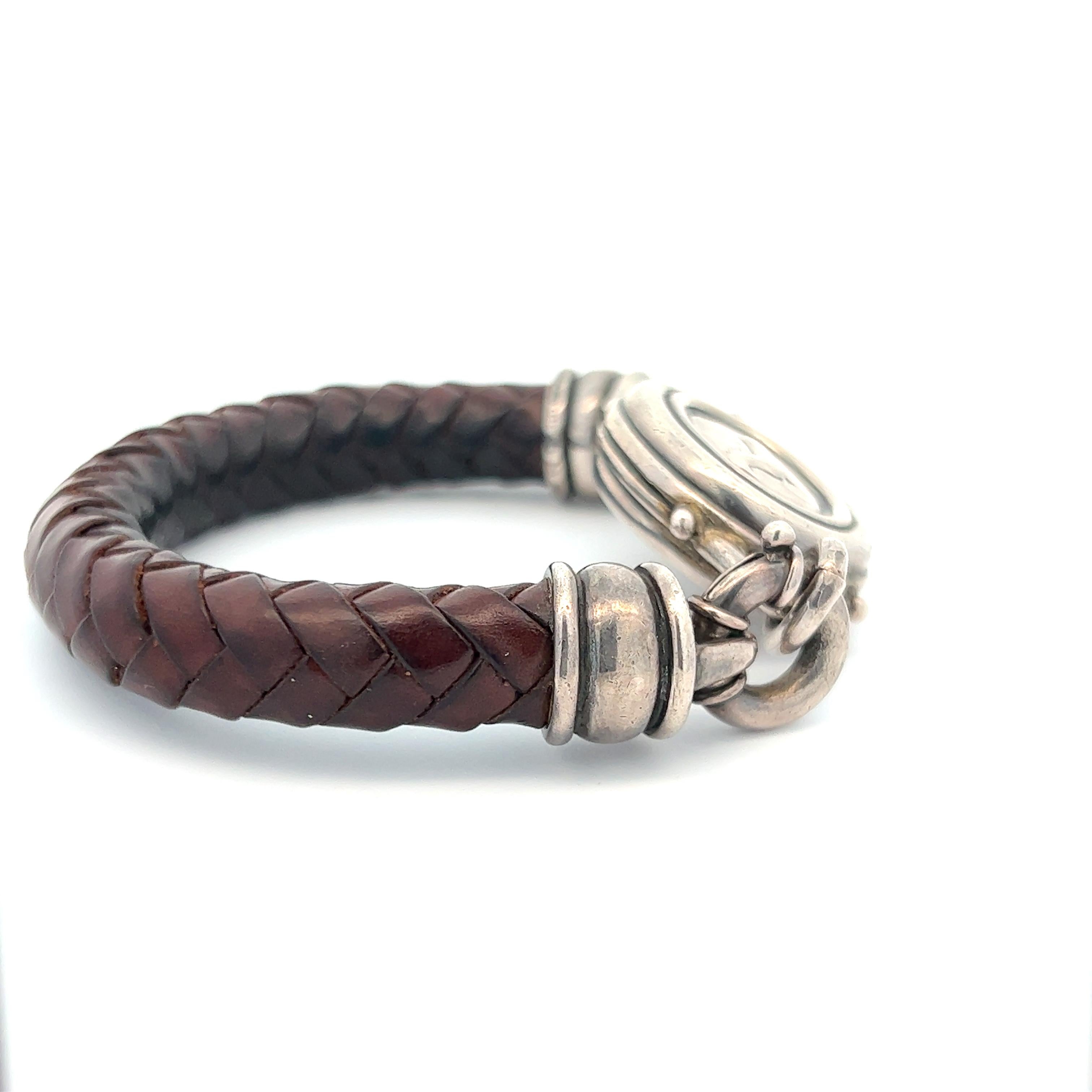 Barry Kieselstein Sterling Silver Horse Motif Woven Brown Leather Bracelet  In Excellent Condition For Sale In Lexington, KY